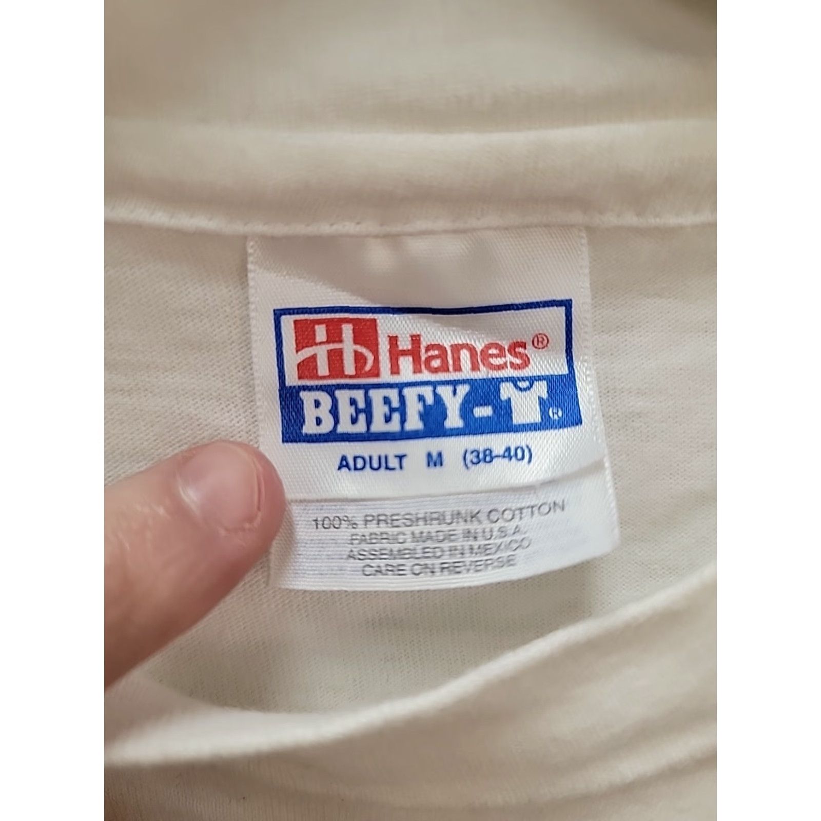 Hanes VINTAGE Hanes T-Shirt Unisex Adults L White Double-Sided Stitch City 90s Boys Girls Size US L / EU 52-54 / 3 - 2 Thumbnail