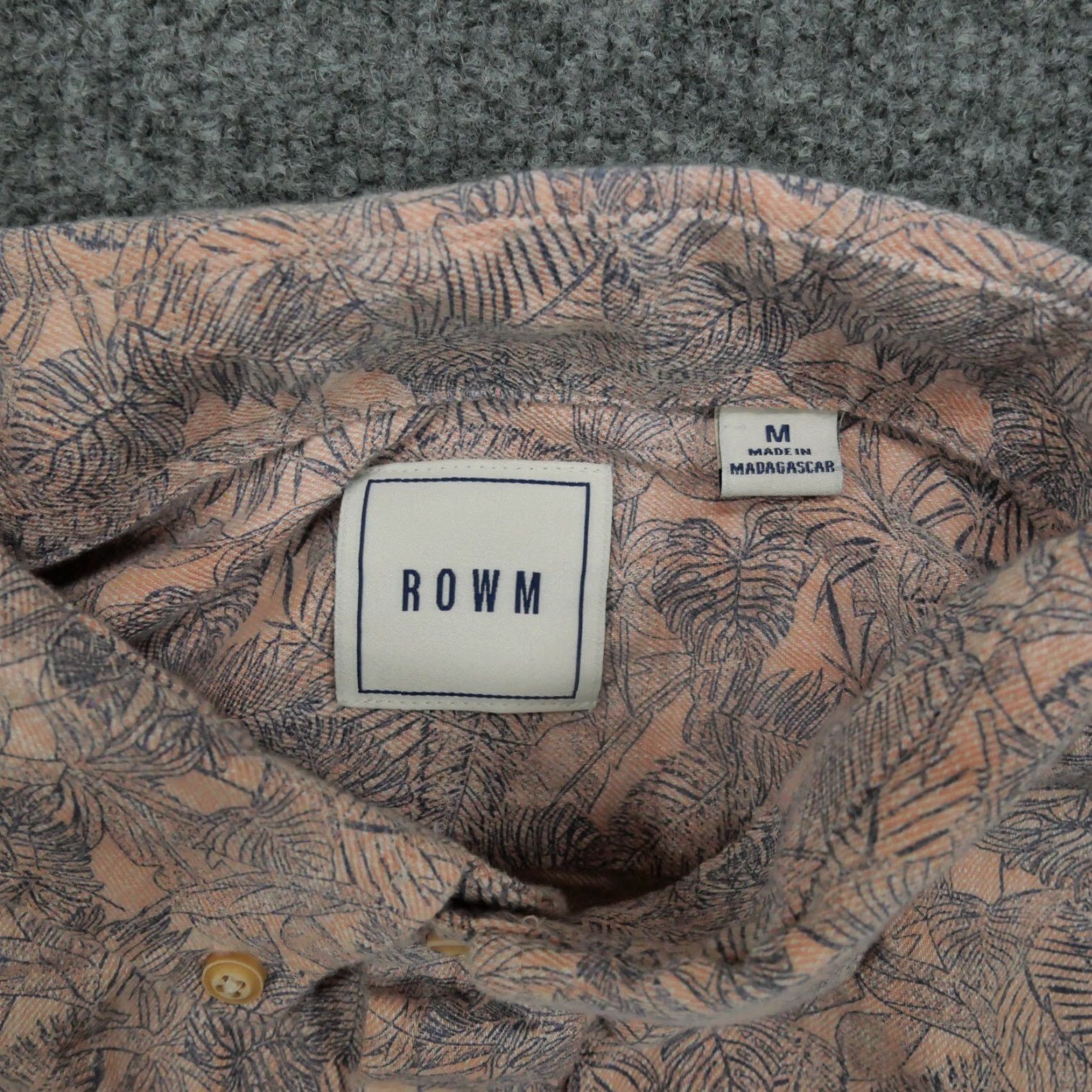 Vintage VINTAGE Rowm Shirt Mens Medium Pink Blue Hawaiian Button Up Foliage Print Cotton Size US M / EU 48-50 / 2 - 5 Thumbnail