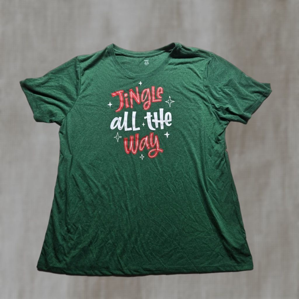 Vintage Way To Celebrate Shirt 2XL Green Santa Claus Holiday Tee 20 2000s 2020s Christmas Christmas-themed Mens Regular Short Sleeve Crew Neck T-Shirt Size US XXL / EU 58 / 5 - 1 Thumbnail