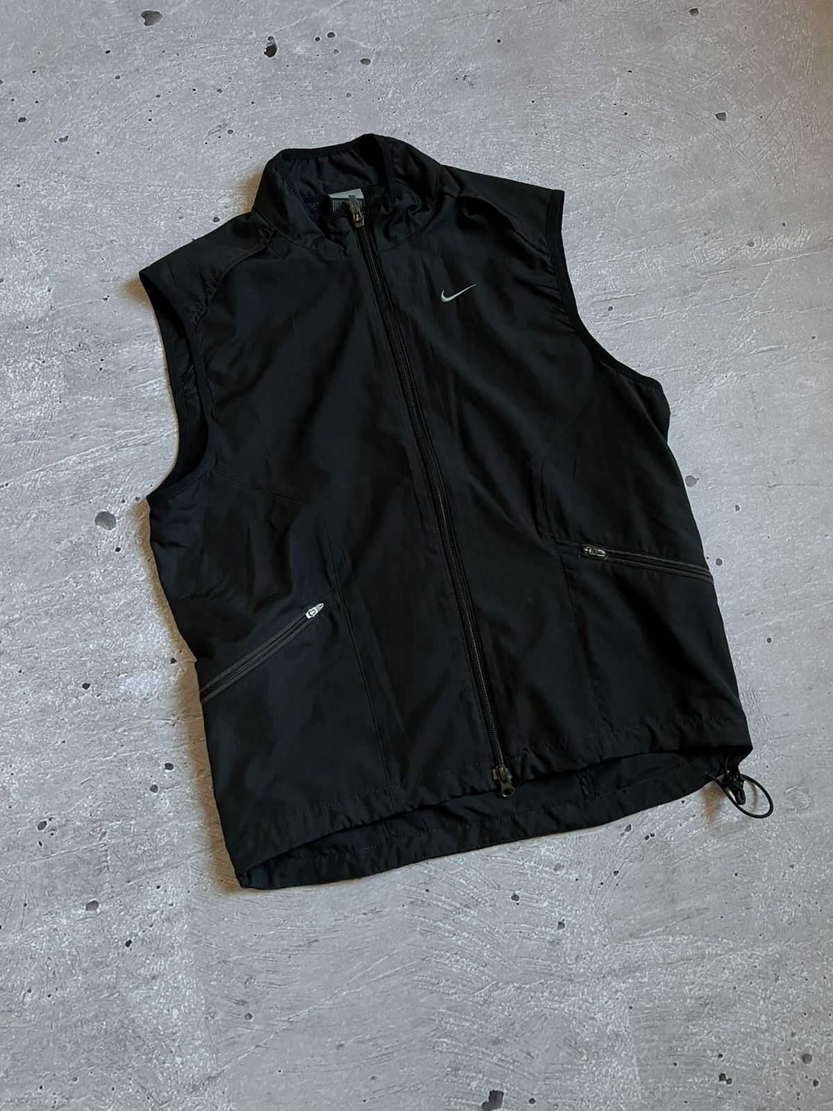 Nike Rare Vintage Vest Nike Man Y2K Size S Size US S / EU 44-46 / 1 - 1 Thumbnail