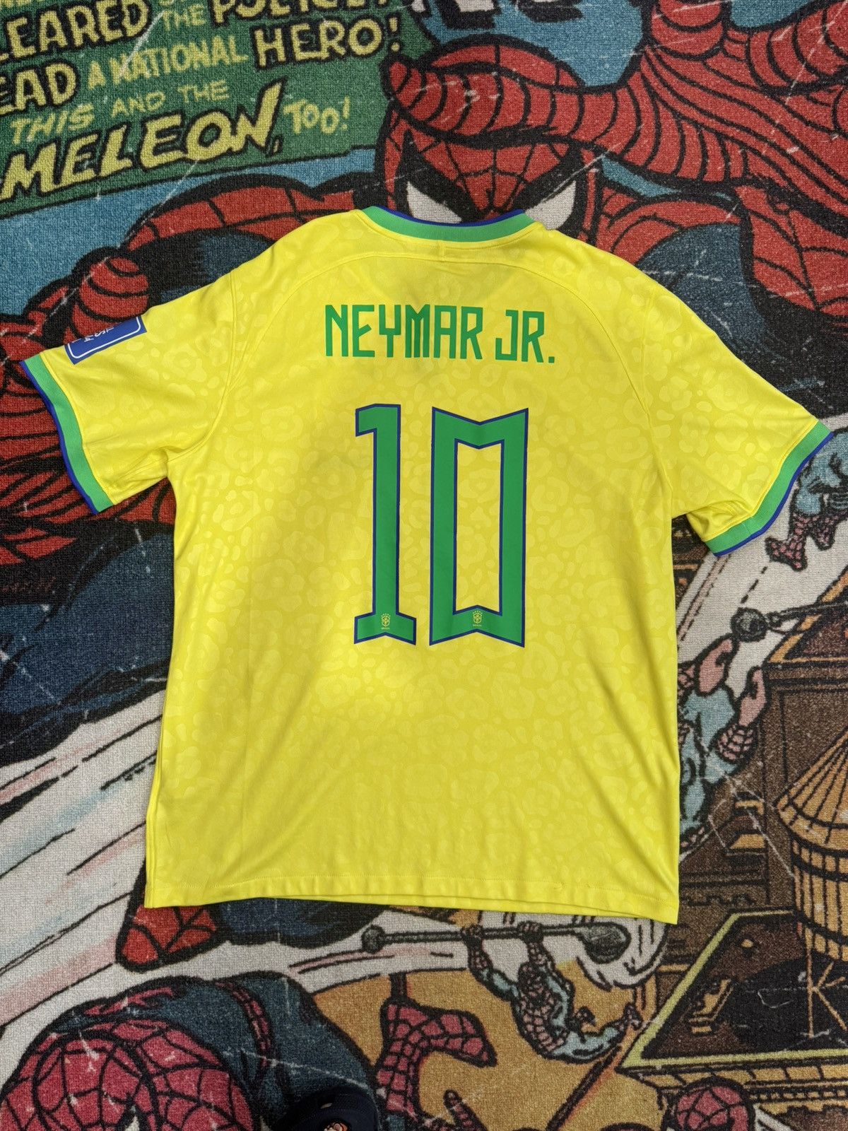 Nike Brazil 2022 WC Neymar Jr #10 home jersey Size US L / EU 52-54 / 3 - 1 Thumbnail