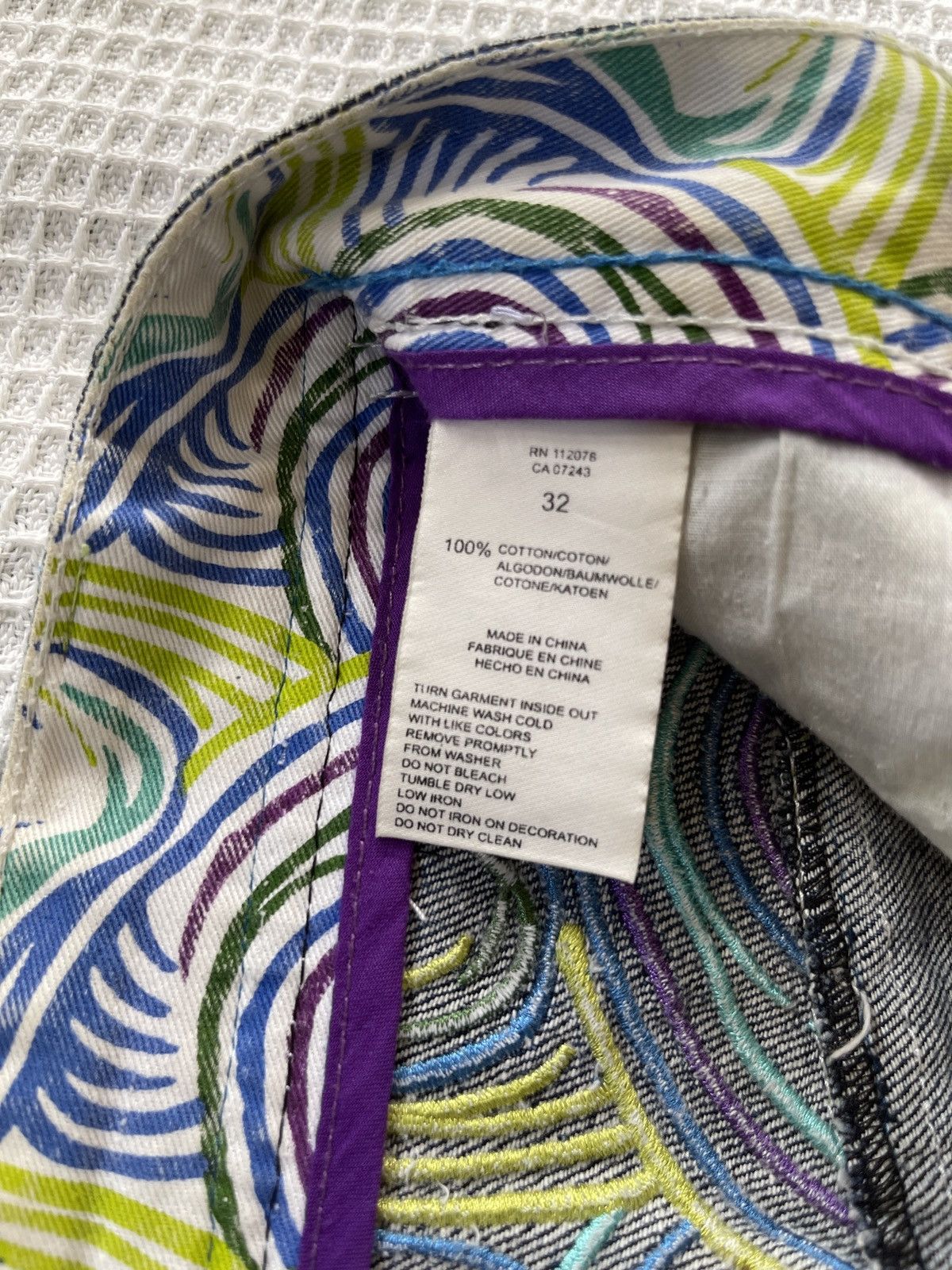 Japanese Brand Rare🔥Japan Designer Embroidery Baggy/Wide Leg Jeans Size US 31 - 10 Thumbnail