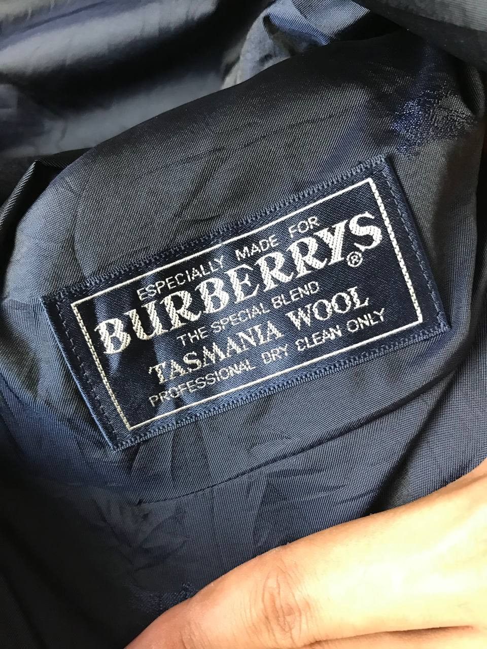 Burberry × Vintage Vintage 90's Burberry Blazer Size US M / EU 48-50 / 2 - 4 Thumbnail