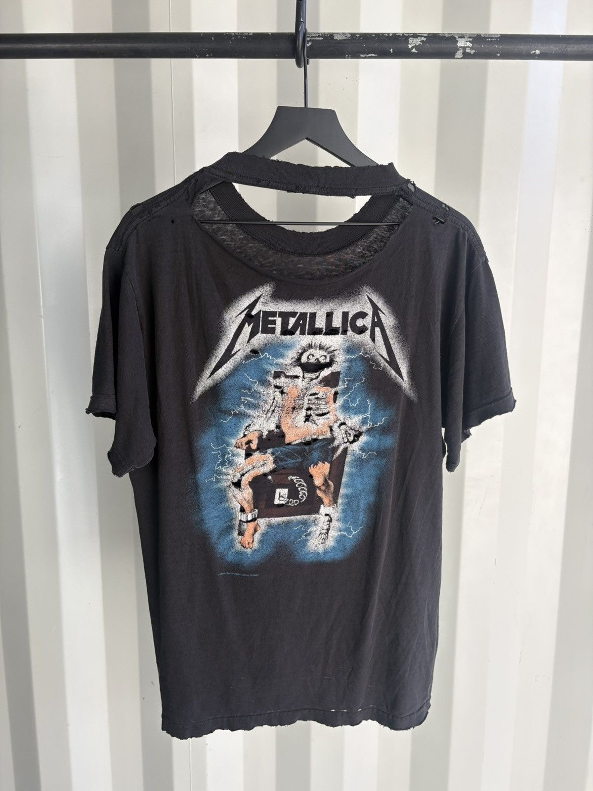 Band Tees Thrashed Metallica Metal Up Your Ass Faded Shirt GRUNGE Size US L / EU 52-54 / 3 - 3 Thumbnail