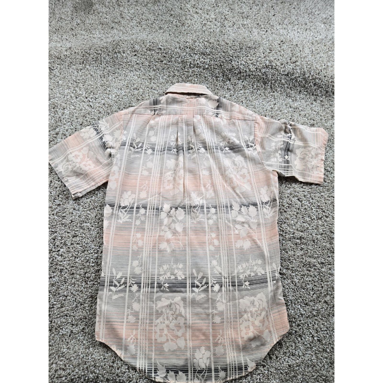 JCPenney VINTAGE JCPenney Shirt Mens 14.5 Beige Floral No Iron Button Up 70s Casual Size US L / EU 52-54 / 3 - 5 Thumbnail