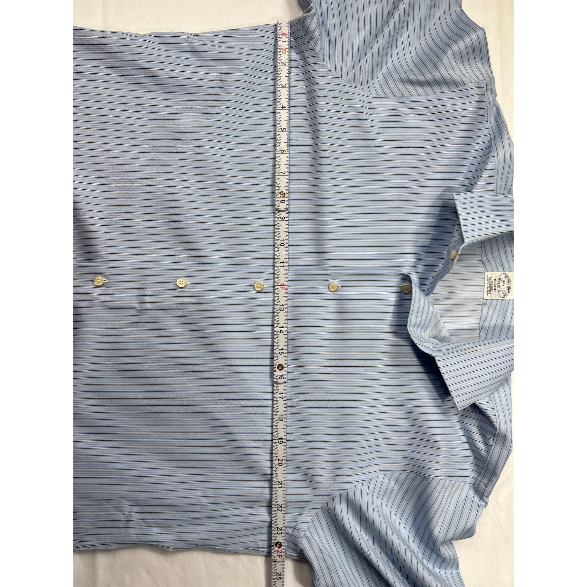 Brooks Brothers Brooks Brothers Mens Blue White Dress Shirt Size 16.5 32 SKU Size US L / EU 52-54 / 3 - 3 Thumbnail