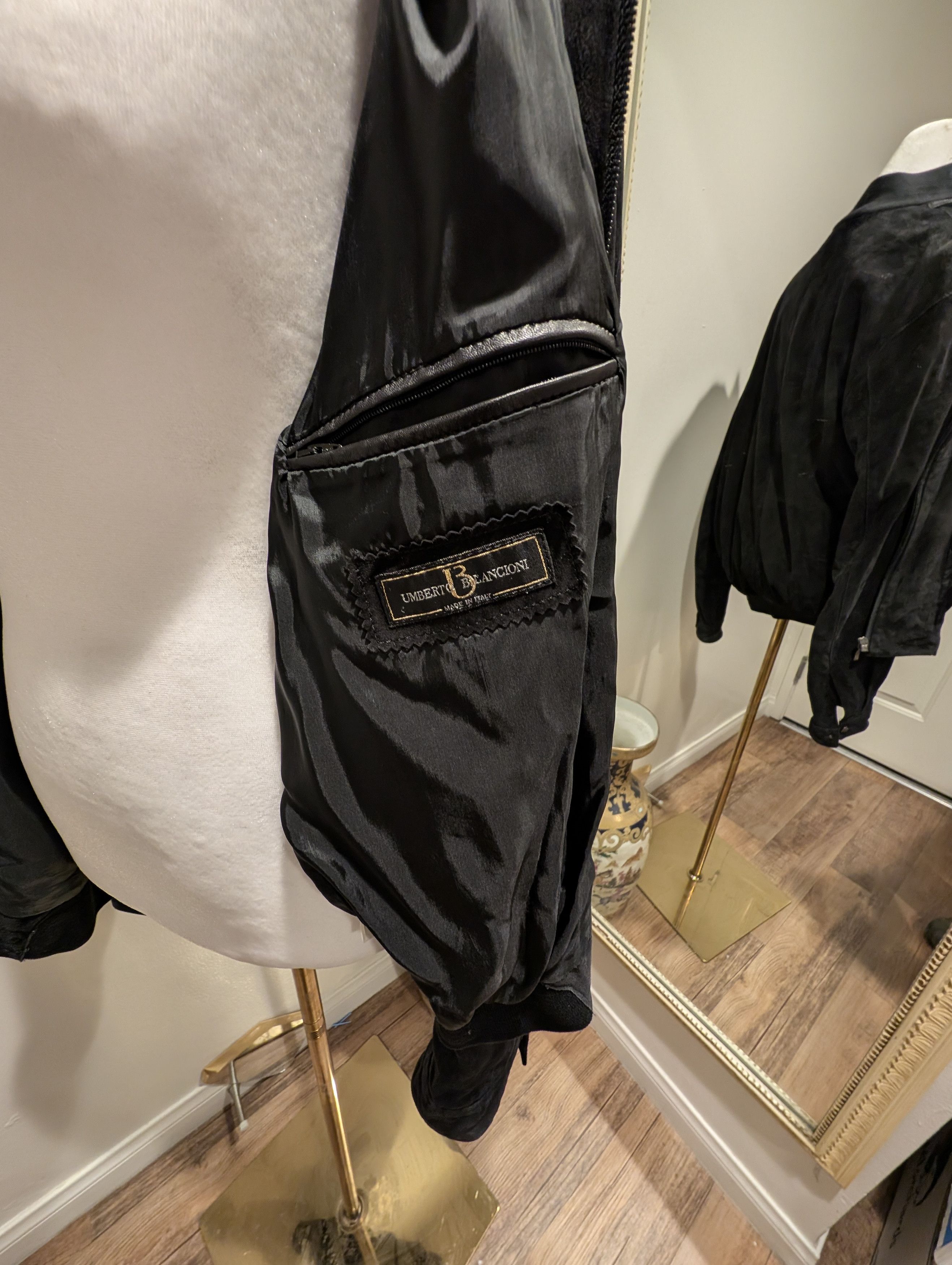 Other Archive UMBERTO BILANCIONI Ostrich Suede Black Jacket IT52 Size US L / EU 52-54 / 3 - 6 Thumbnail