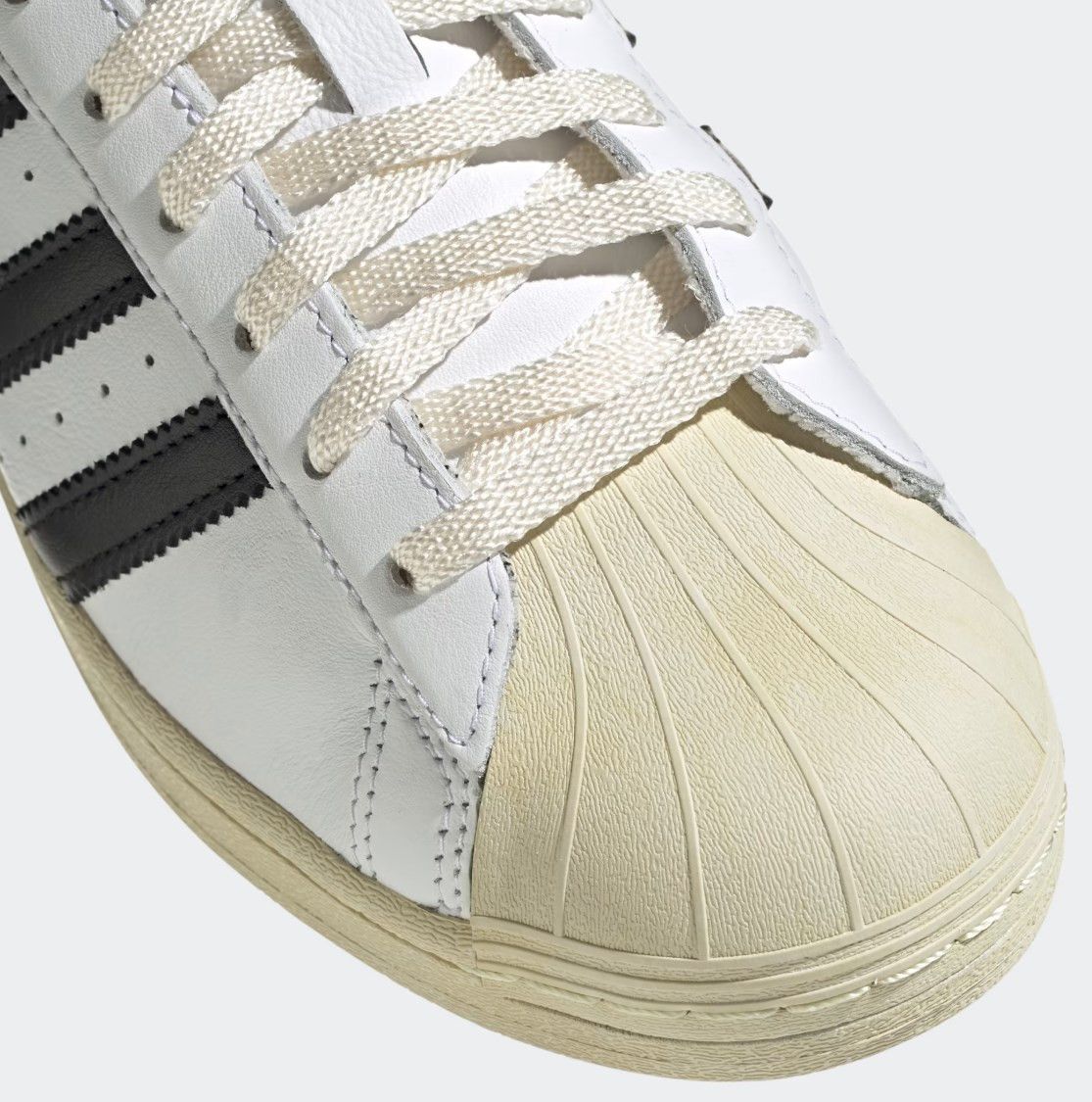 Adidas Adidas Superstar White Black Aged Sole [FV2831] US Men's 9.5 Size US 9.5 / EU 42-43 - 9 Thumbnail