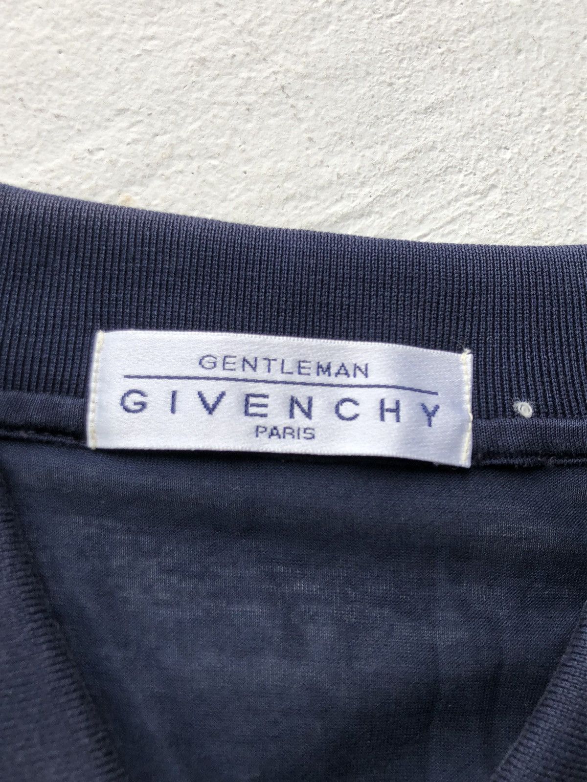 Givenchy 🔥GENTLEMEN GIVENCHY VINTAGE LUXURY LONG SLEEVE🔥 Size US L / EU 52-54 / 3 - 8 Thumbnail