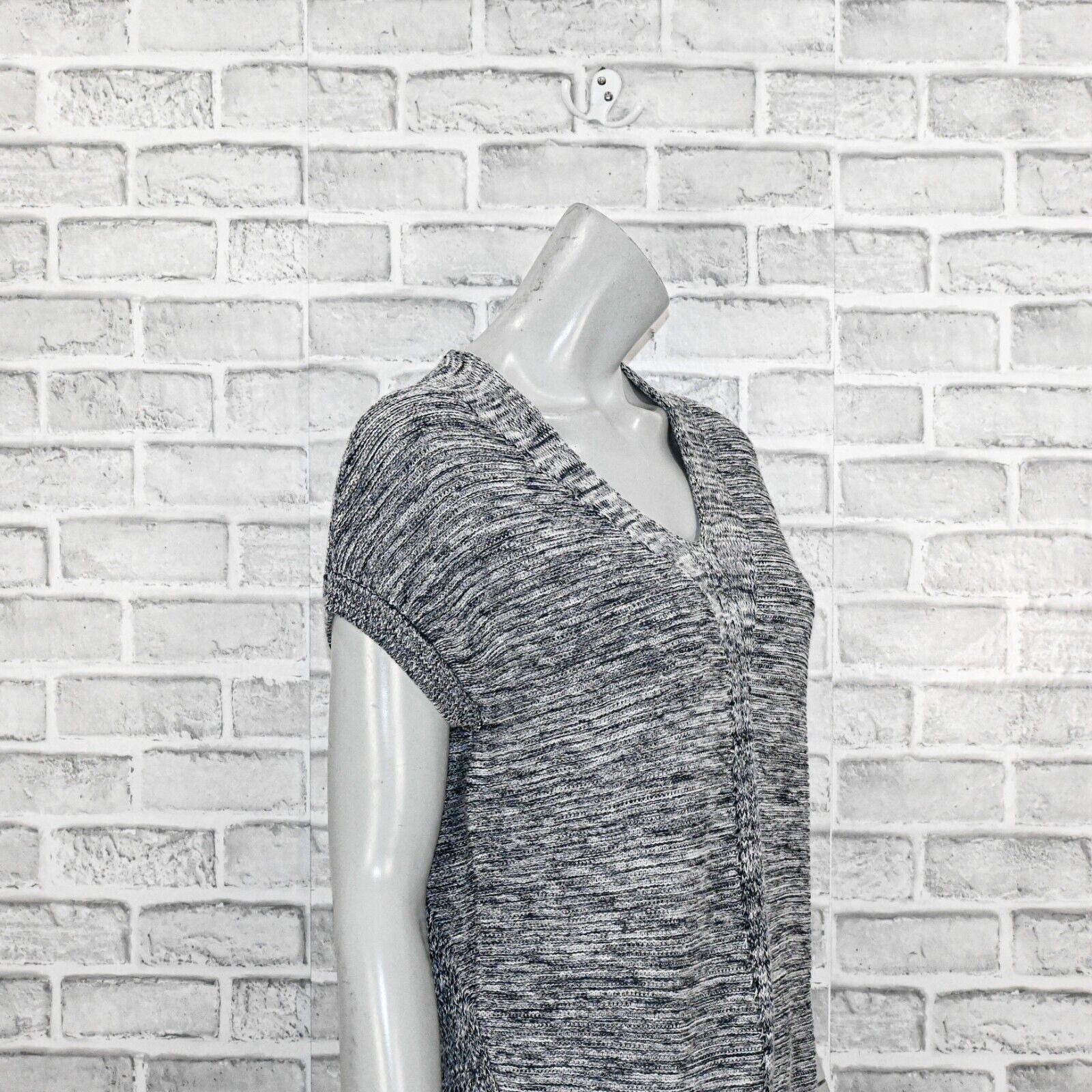Vince VINCE Vneck Cotton blend knit Cap sleeve Sweater top Grey Size XS / US 0-2 / IT 36-38 - 7 Thumbnail