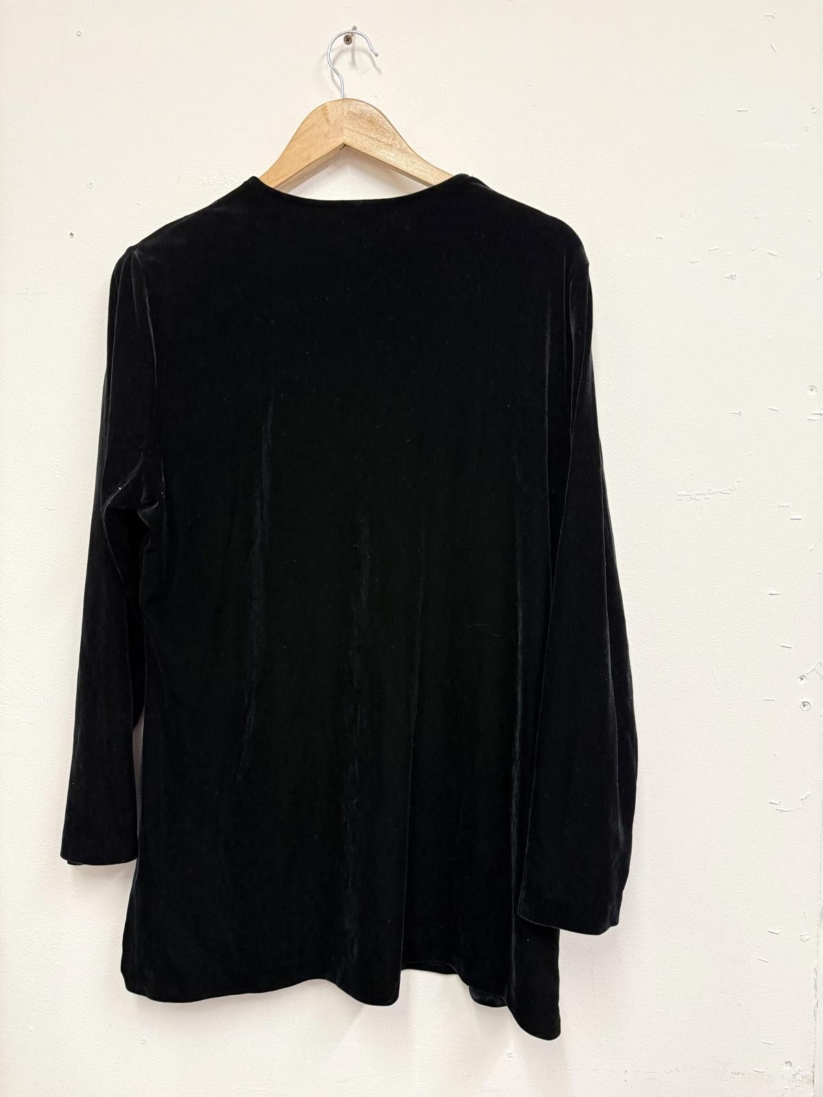 Marks & Spencer Marks & Spencer Black Velvet Long Sleeve Dress with Embellsh Size M / US 6-8 / IT 42-44 - 4 Thumbnail