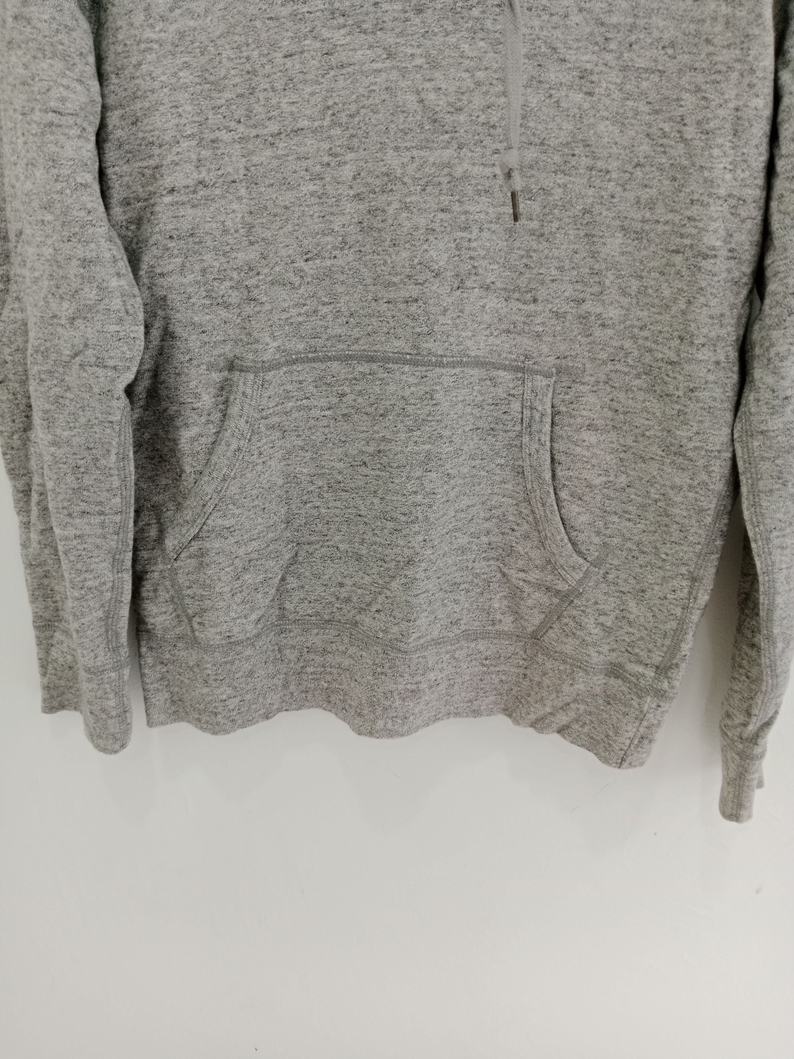 Japanese Brand × Uniqlo Uniqlo Hoodies Plain Gray Colour Size US M / EU 48-50 / 2 - 5 Thumbnail