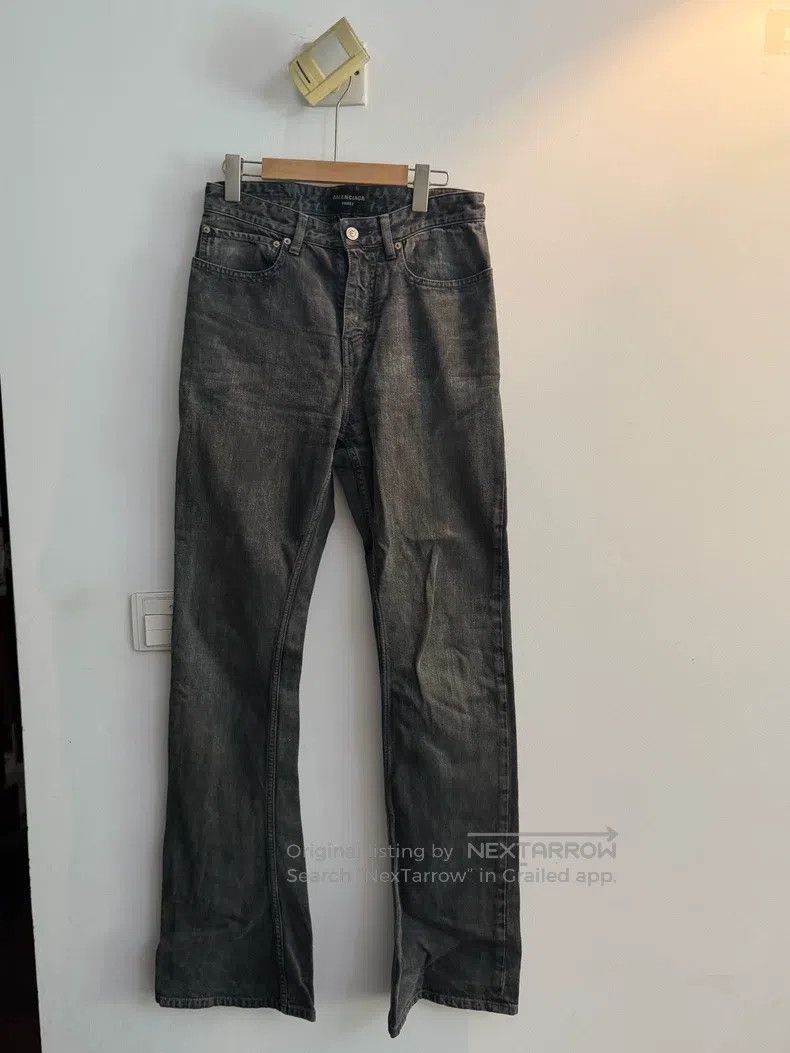 Balenciaga Balenciaga size S Flared Denim Pants Size US 27 - 1 Thumbnail