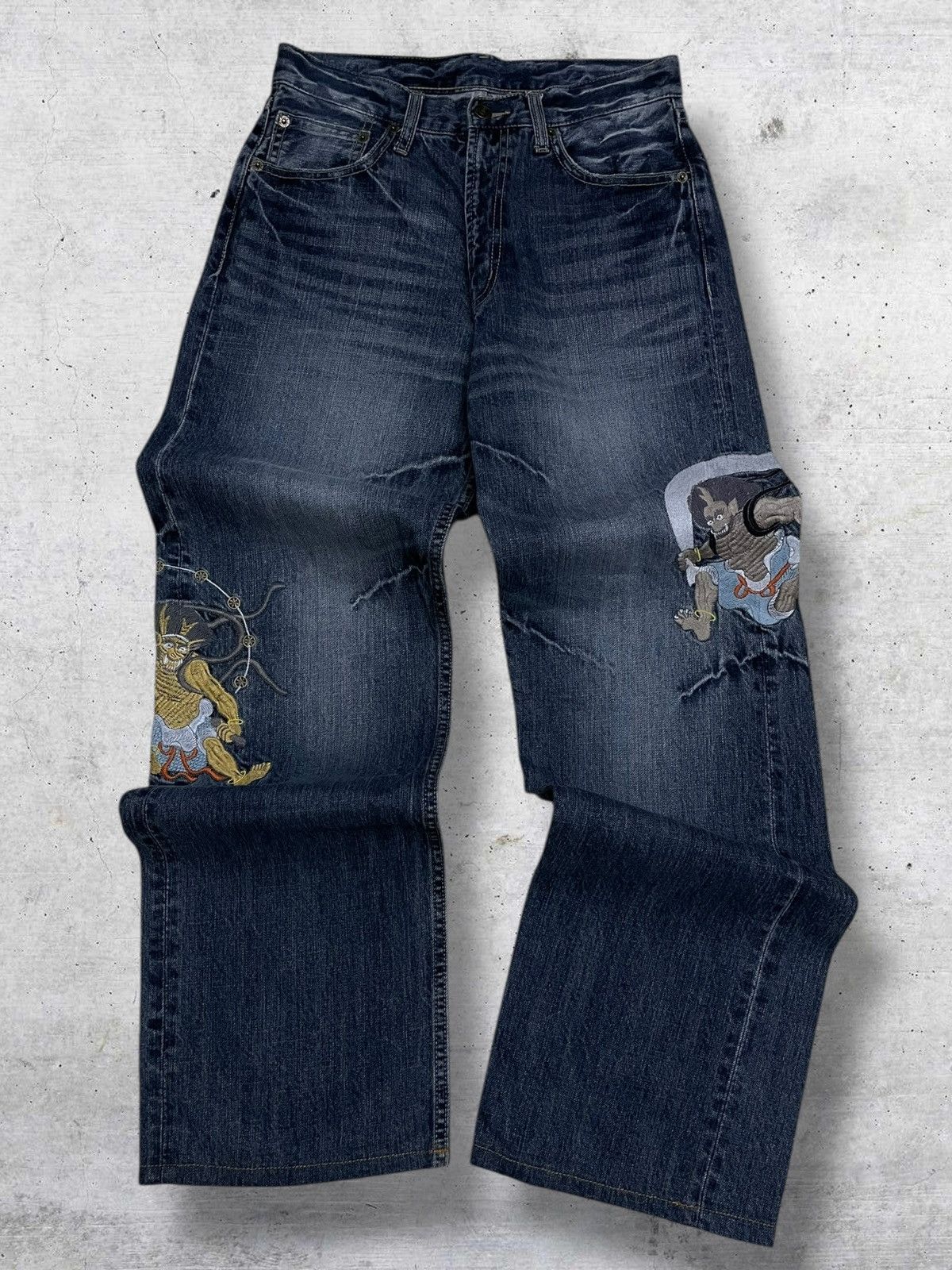 Japanese Brand VINTAGE KARAKURI TAMASHI RARE FIND EMBROIDERY GODFIGHT DENIM Size US 28 / EU 44 - 1 Thumbnail