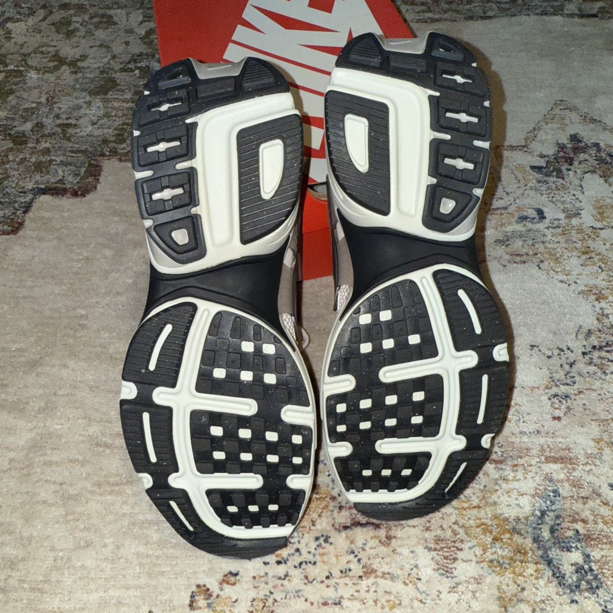 Nike Nike V2K Run Women’s Size 11 Men’s Size 9.5 Size US 11 / IT 41 - 5 Thumbnail