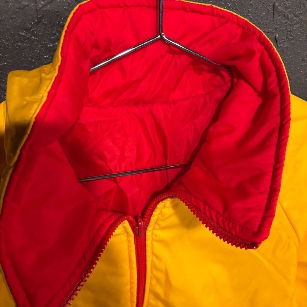Columbia Men’s Columbia Reversible Puffer Jacket in Yellow and Red Size US L / EU 52-54 / 3 - 6 Thumbnail