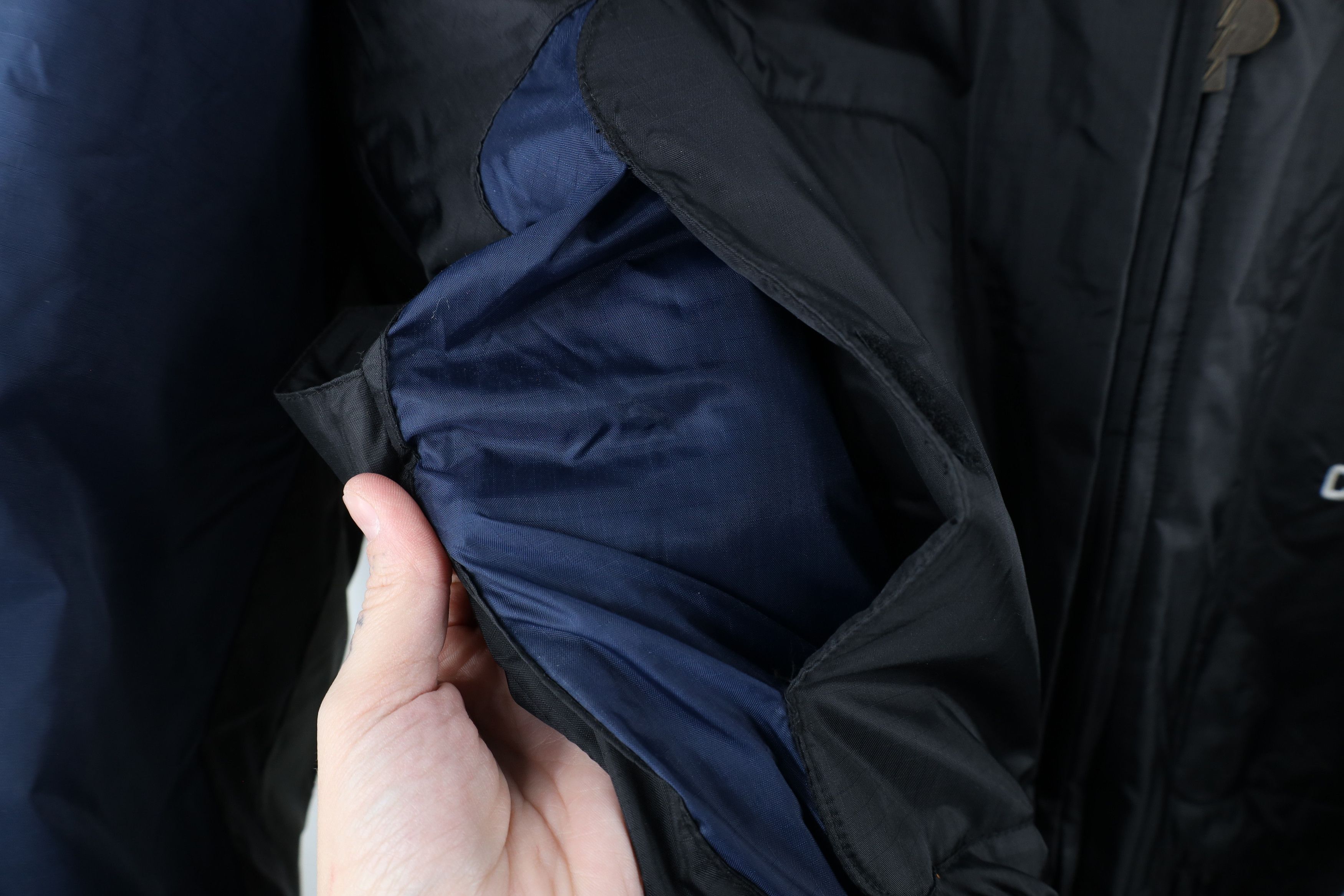 Vintage Vintage 90s Dallas Cowboys Football Quilted Puffer Jacket Size US XL / EU 56 / 4 - 9 Thumbnail