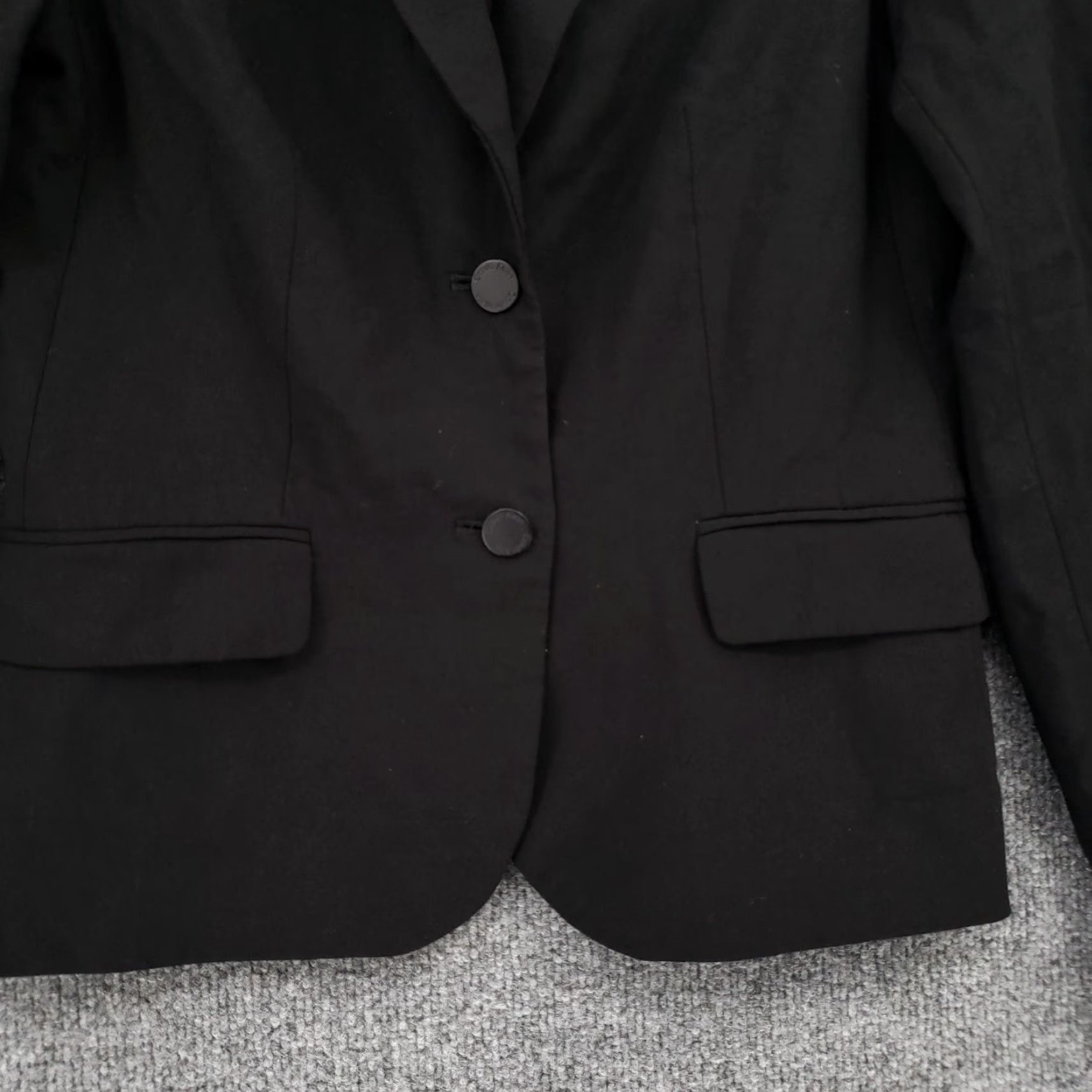 Calvin Klein Calvin Klein Blazer Women Black Two-Button Stretch Jacket Career Work Suit Jacket Regular Size 4 Notch Lapel Solid Long Sleeve) Size S / US 4 / IT 40 - 3 Thumbnail