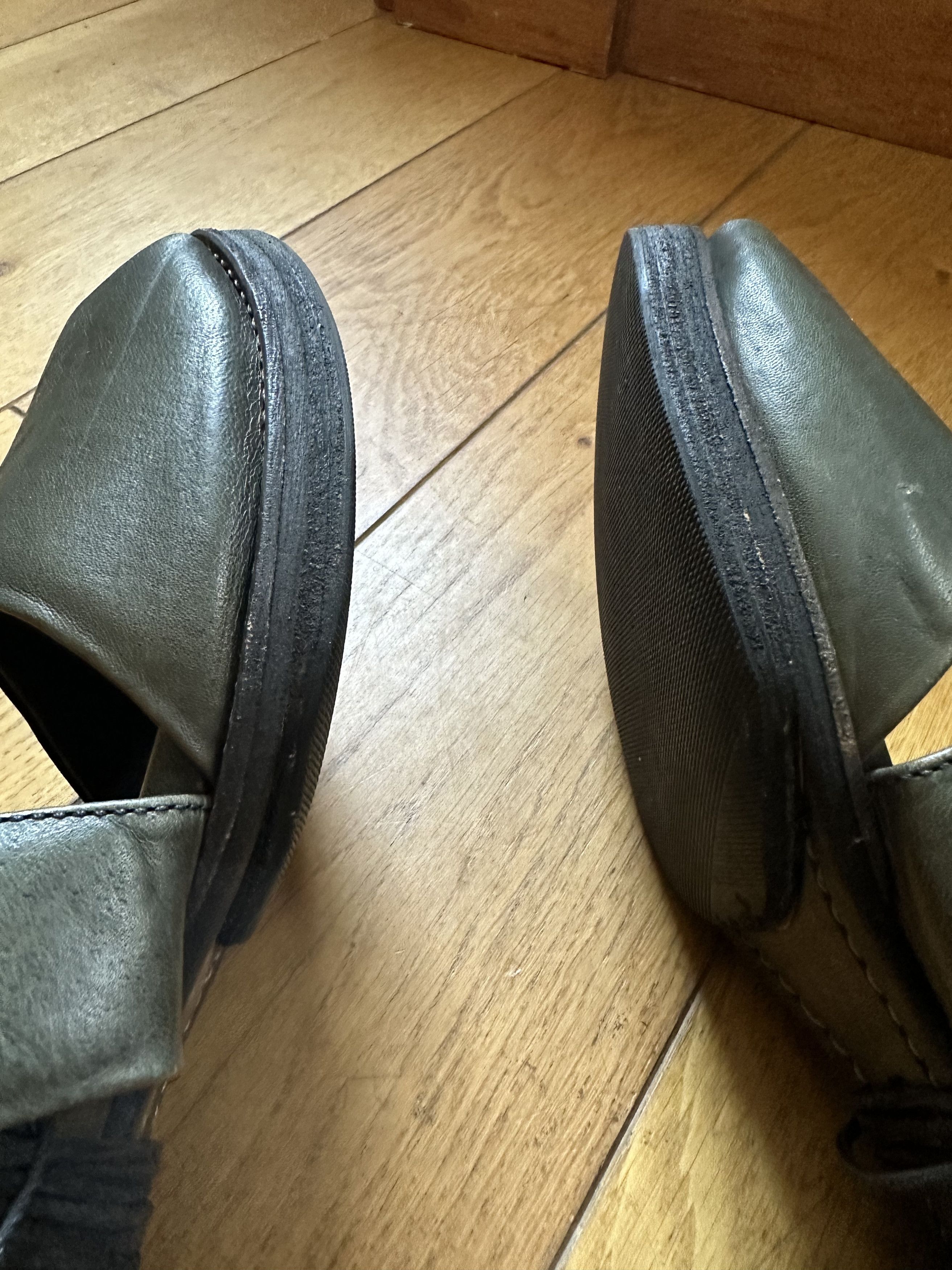 Devoa Guidi Olive Sandals Fits JP 42 Fits US 9-8.5 Size US 9 / EU 42 - 22 Thumbnail