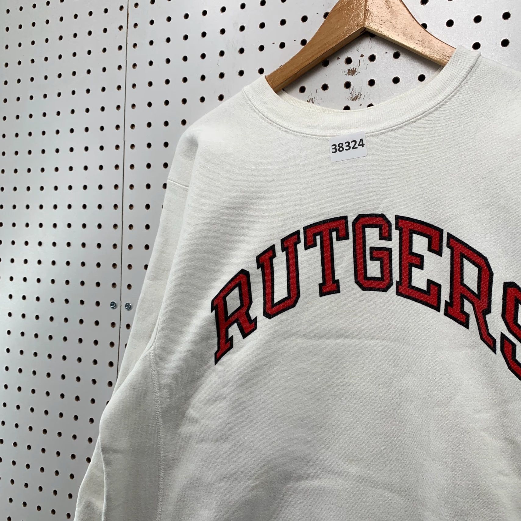 Champion VINTAGE Champion 80s Rutgers Crewneck Sweatshirt Mens Large White Graphic Print Reverse Weave USA Heavyweight Size US L / EU 52-54 / 3 - 7 Thumbnail