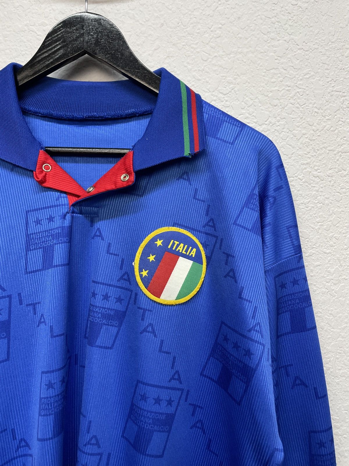 Nike Vintage Y2K Nike Italia Blockcore Tee Soccer Jersey Long Sl Size US L / EU 52-54 / 3 - 5 Thumbnail