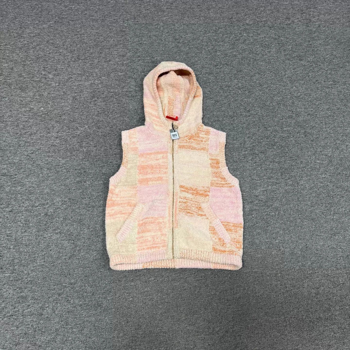 Chanel Chanel Ski Hooded Vest Pink Orange Check 38 Size S / US 4 / IT 40 - 1 Thumbnail