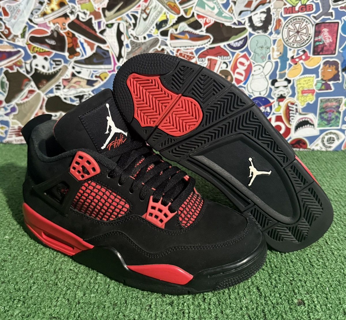 Jordan 4 Retro Red Thunder CT8527-016 Men’s Air Jordan 4 Red Thunder Crimson CT8527-016 Release Date  main image 3