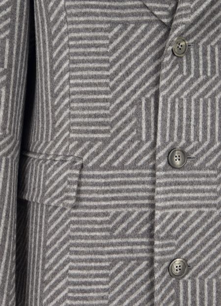 Fendi o1s1wg110125 Coat in Grey Size US M / EU 48-50 / 2 - 3 Thumbnail