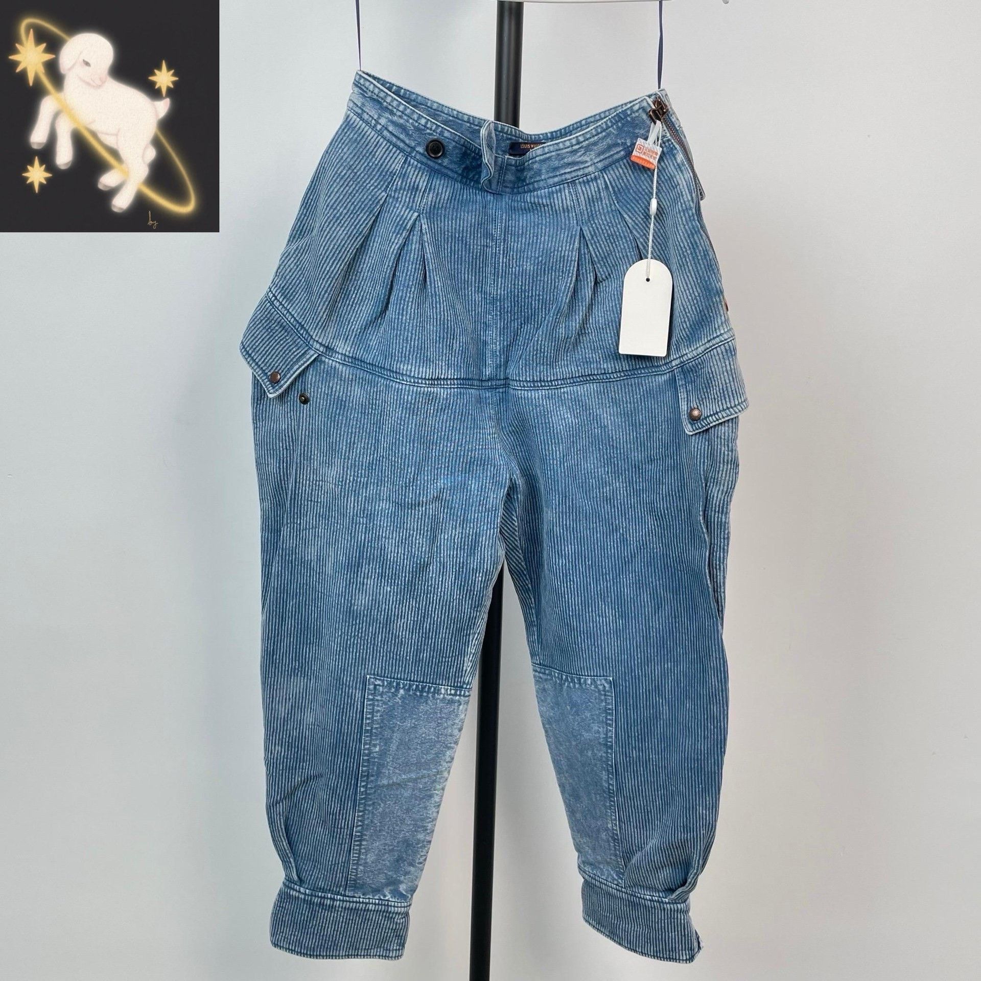 Louis Vuitton Louis Vuitton Corduroy Blue Casual Pants 36 Men Size US 36 / EU 52 - 1 Thumbnail