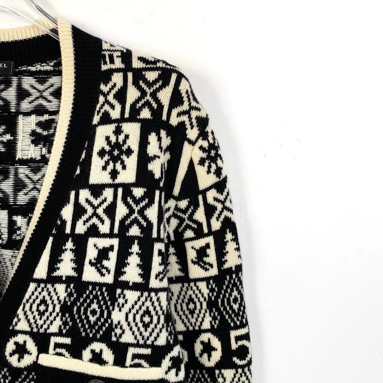 Chanel ChanelSkiing series color-blocked snowflake inlaid cashmere Size XS / US 0-2 / IT 36-38 - 3 Thumbnail