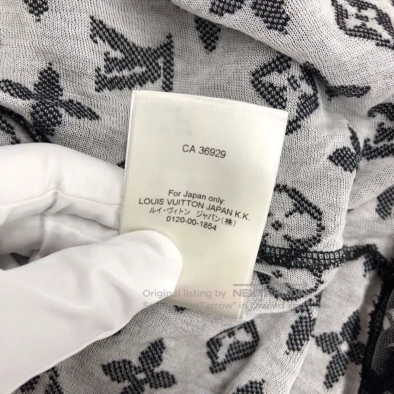 Louis Vuitton Louis Vuitton Full print presbyopia black short sleeve Size US S / EU 44-46 / 1 - 9 Thumbnail