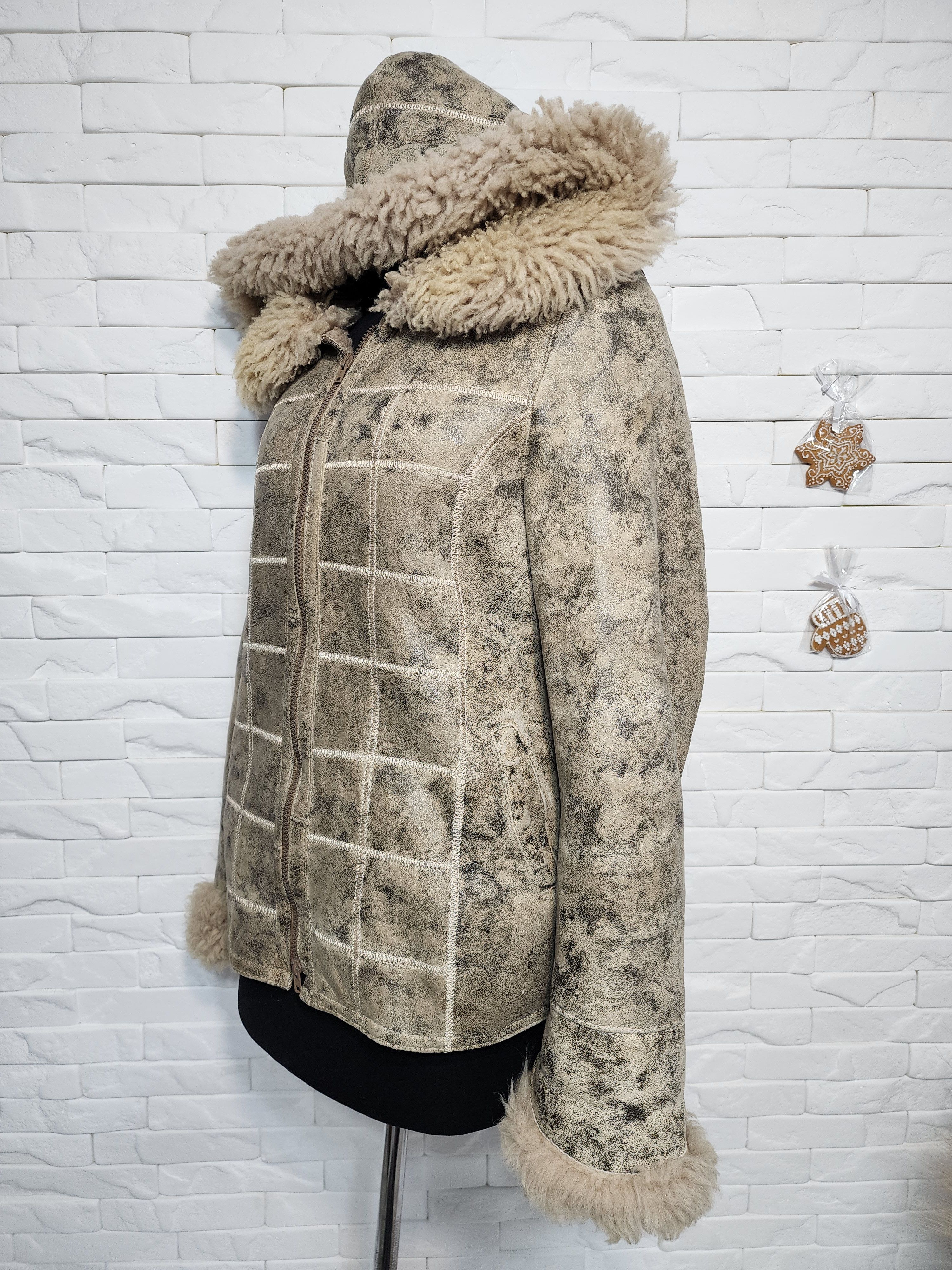 Furla Brown Sheepskin Coat: Women's Fur Hooded Winter Jacket Size L / US 10 / IT 46 - 3 Thumbnail