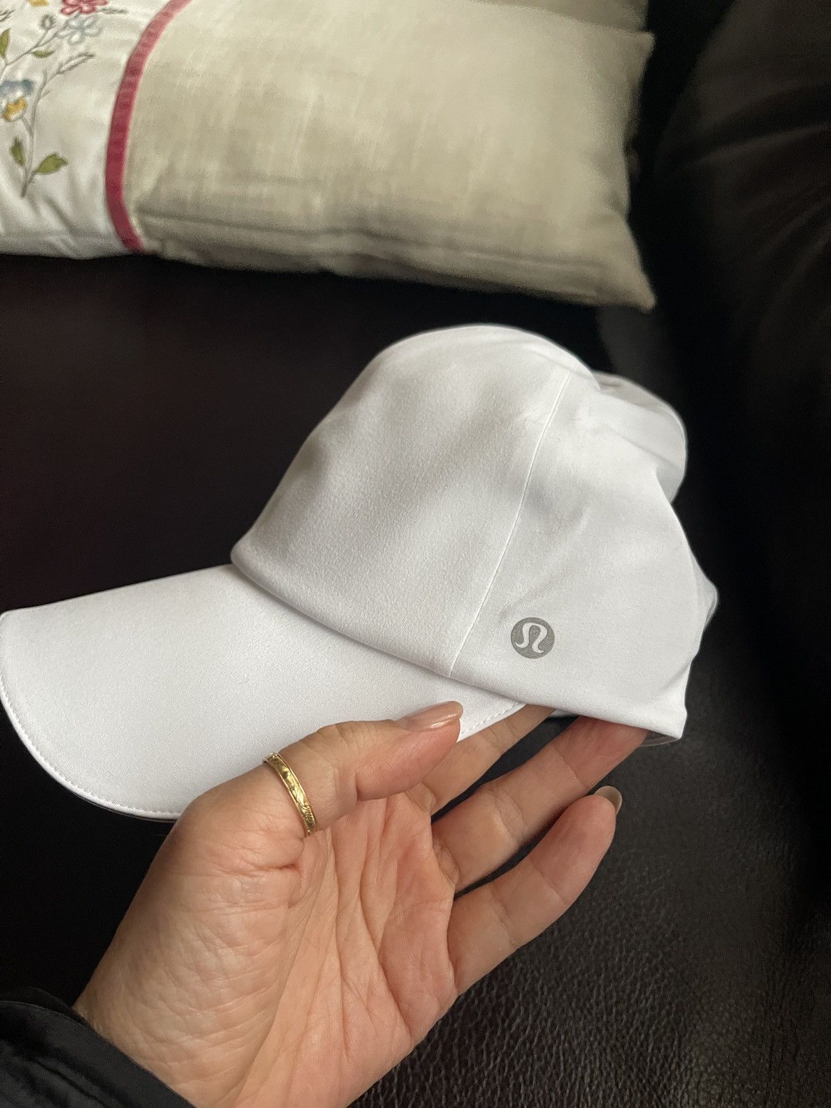 Lululemon Lululemon fast and free pony tail running hat NWT in white Size ONE SIZE - 10 Thumbnail