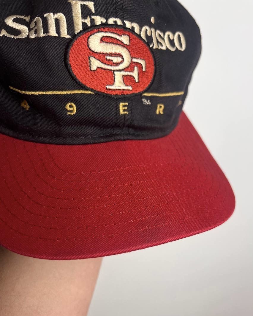 Logo Athletic × NFL × Vintage Vintage San Francisco S F 49ers Football NFL Snapback Red Size ONE SIZE - 2 Thumbnail
