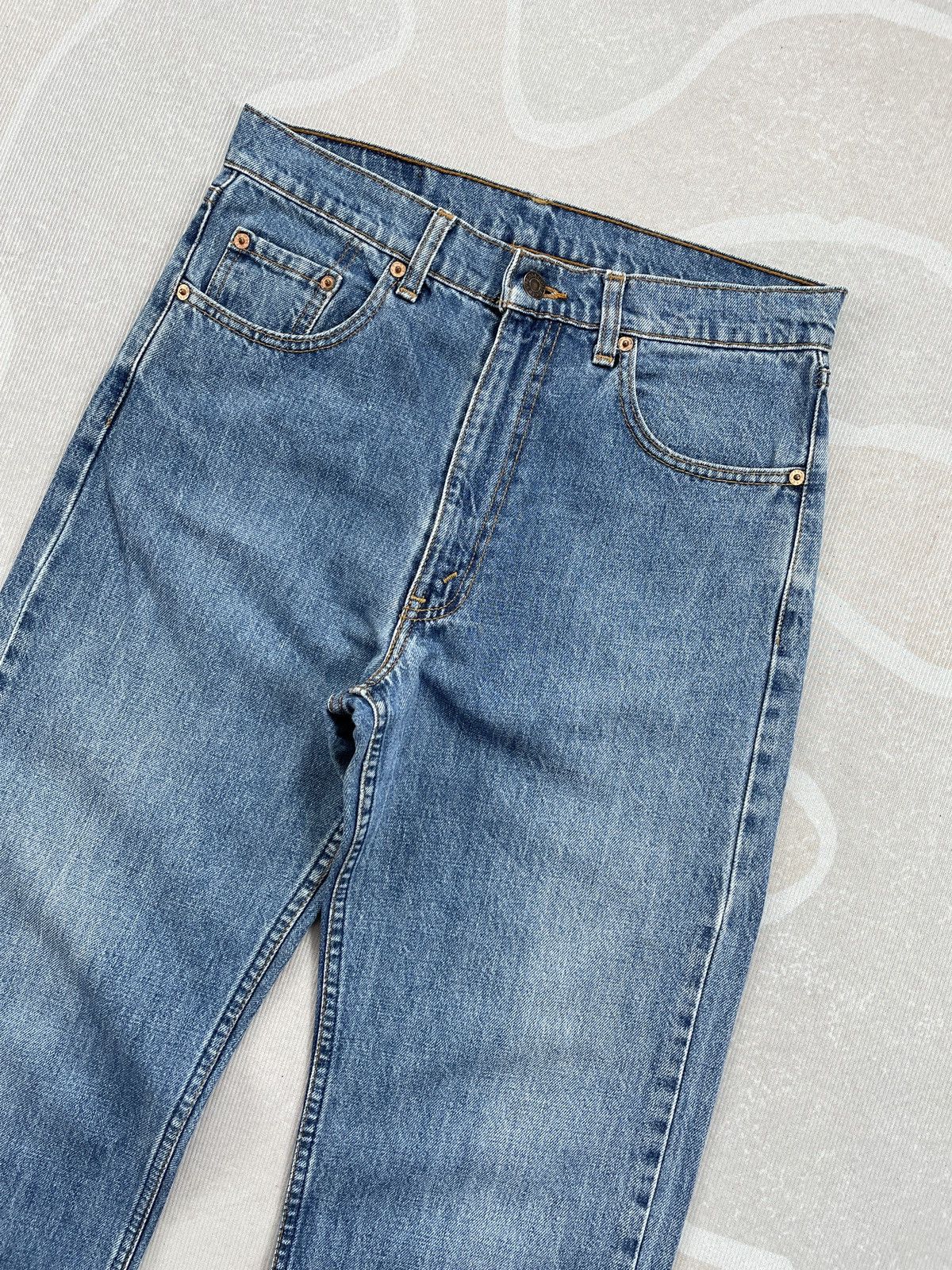 Levi's Vintage Levis 509 Straight Jeans (LG146) Size US 30 / EU 46 - 4 Thumbnail
