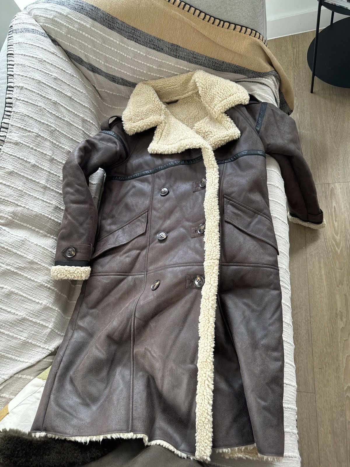 Designer Brand-new eco-friendly fur sample garment Size M / US 6-8 / IT 42-44 - 1 Thumbnail