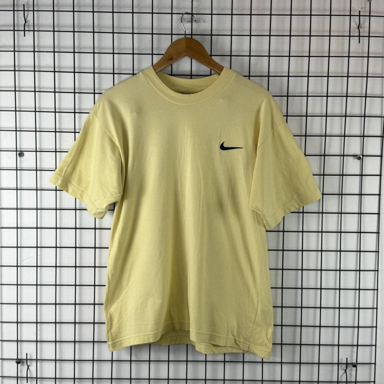 Nike Nike Vintage 90s Mini Swoosh Yellow T shirt Yellow Size US M / EU 48-50 / 2 - 1 Thumbnail