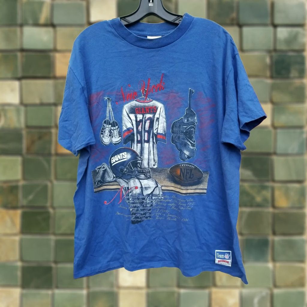 Nutmeg VINTAGE Nutmeg Shirt Mens XL Blue New York Giants Men Size Made USA NFL Club Size US XL / EU 56 / 4 - 1 Thumbnail