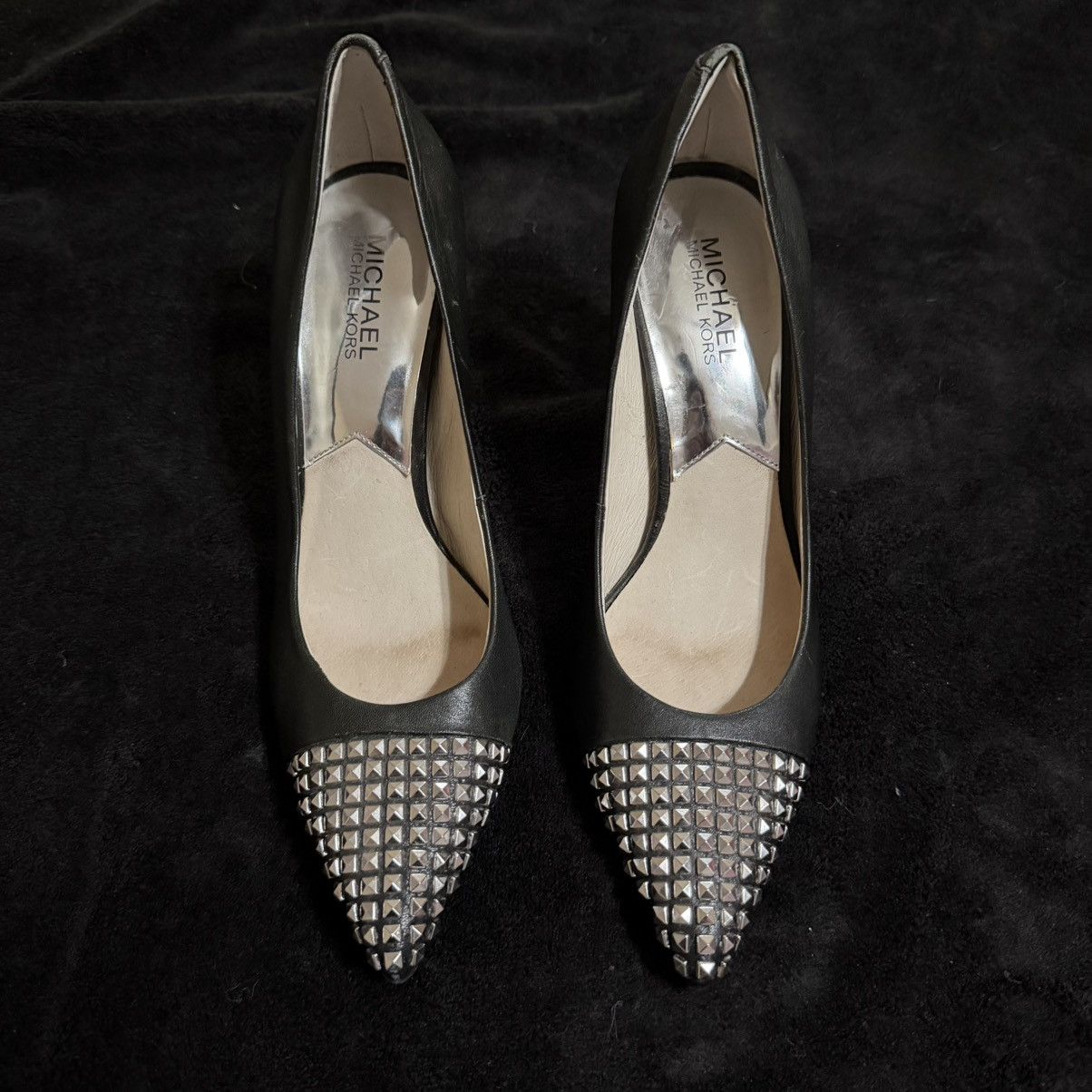 Michael Kors Michael Kors Studded Leather Pointed Toe Pumps Size US 8.5 / IT 38.5 - 9 Thumbnail