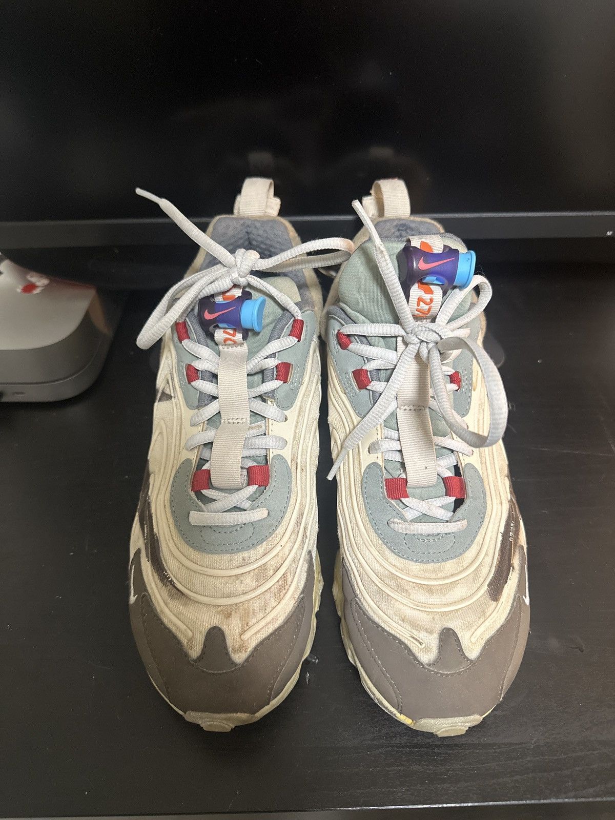 Nike × Travis Scott Travis Scott Air Max 270’s Size US 7.5 / EU 40-41 - 5 Thumbnail