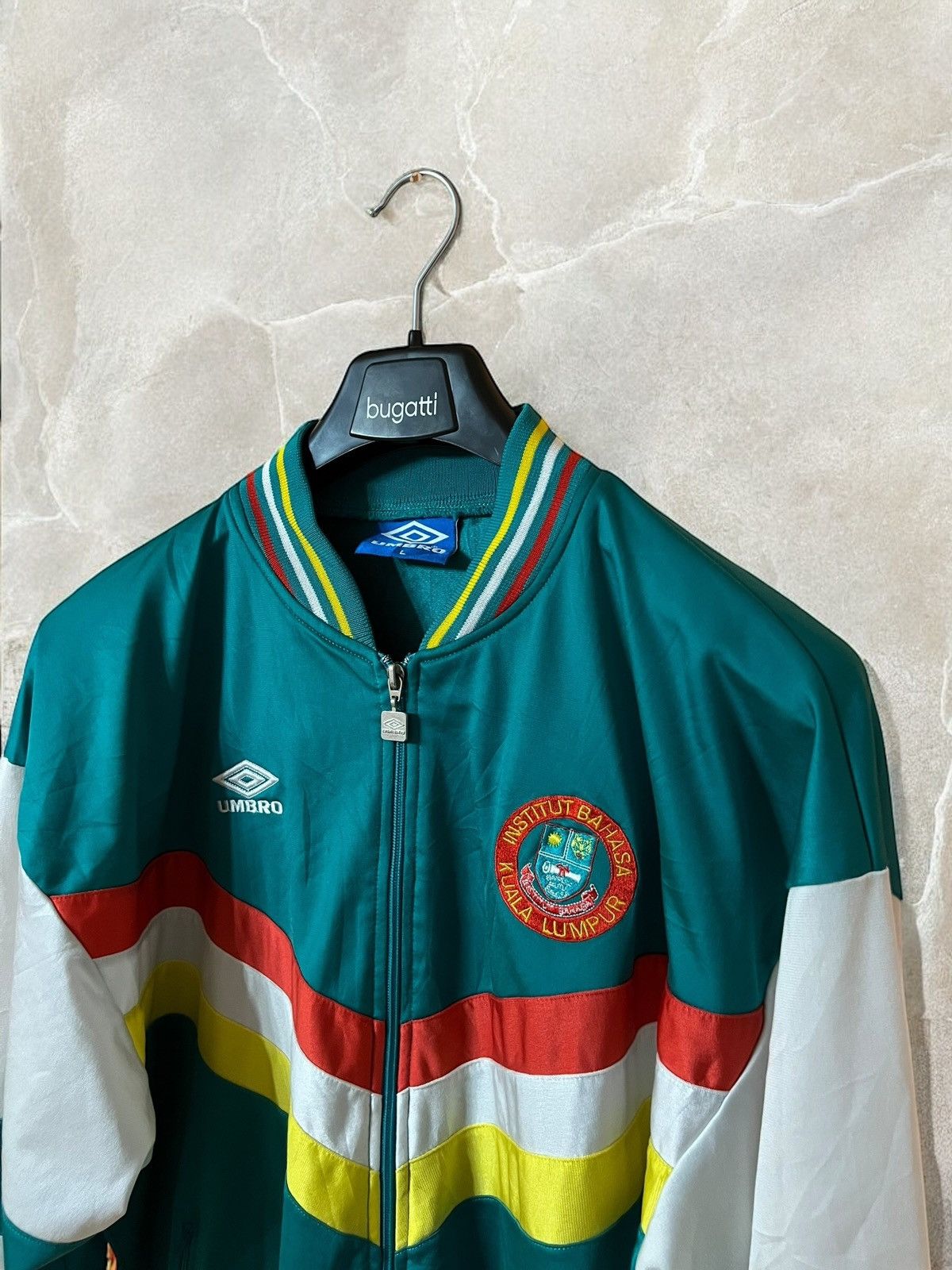 Umbro × Vintage OFFER! UMBRO Soccer MALAYSIA Kuala Lumpur TRACK JACKET ZIP Size US L / EU 52-54 / 3 - 5 Thumbnail