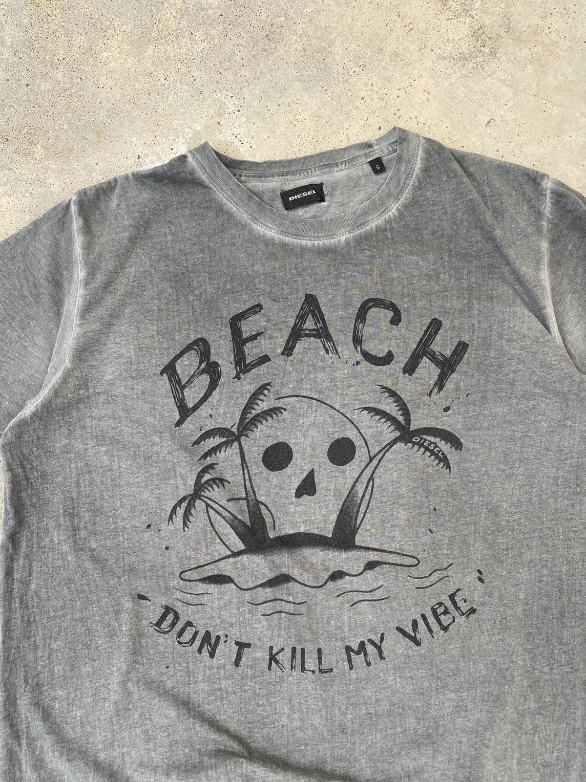 Diesel Sun Faded 2000s Diesel Skull Punk Tees Size US L / EU 52-54 / 3 - 2 Thumbnail
