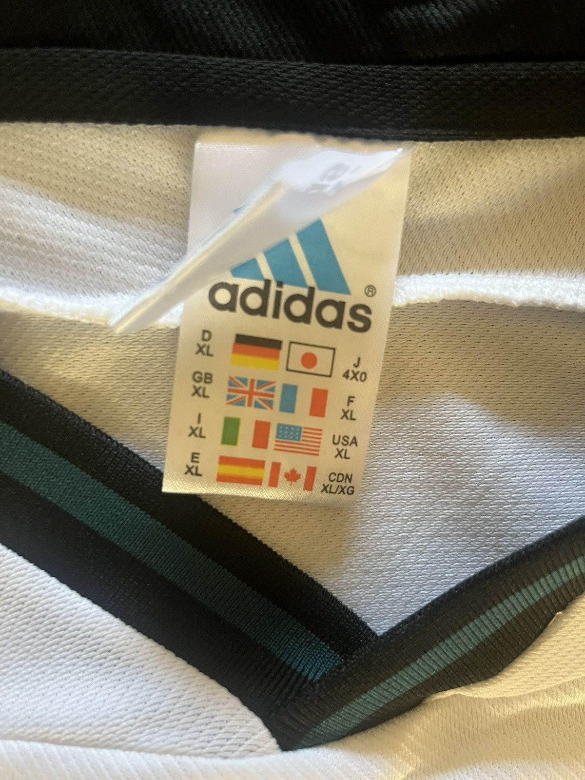 Adidas Newcastle United F.C. Jersey Size US XL / EU 56 / 4 - 3 Thumbnail