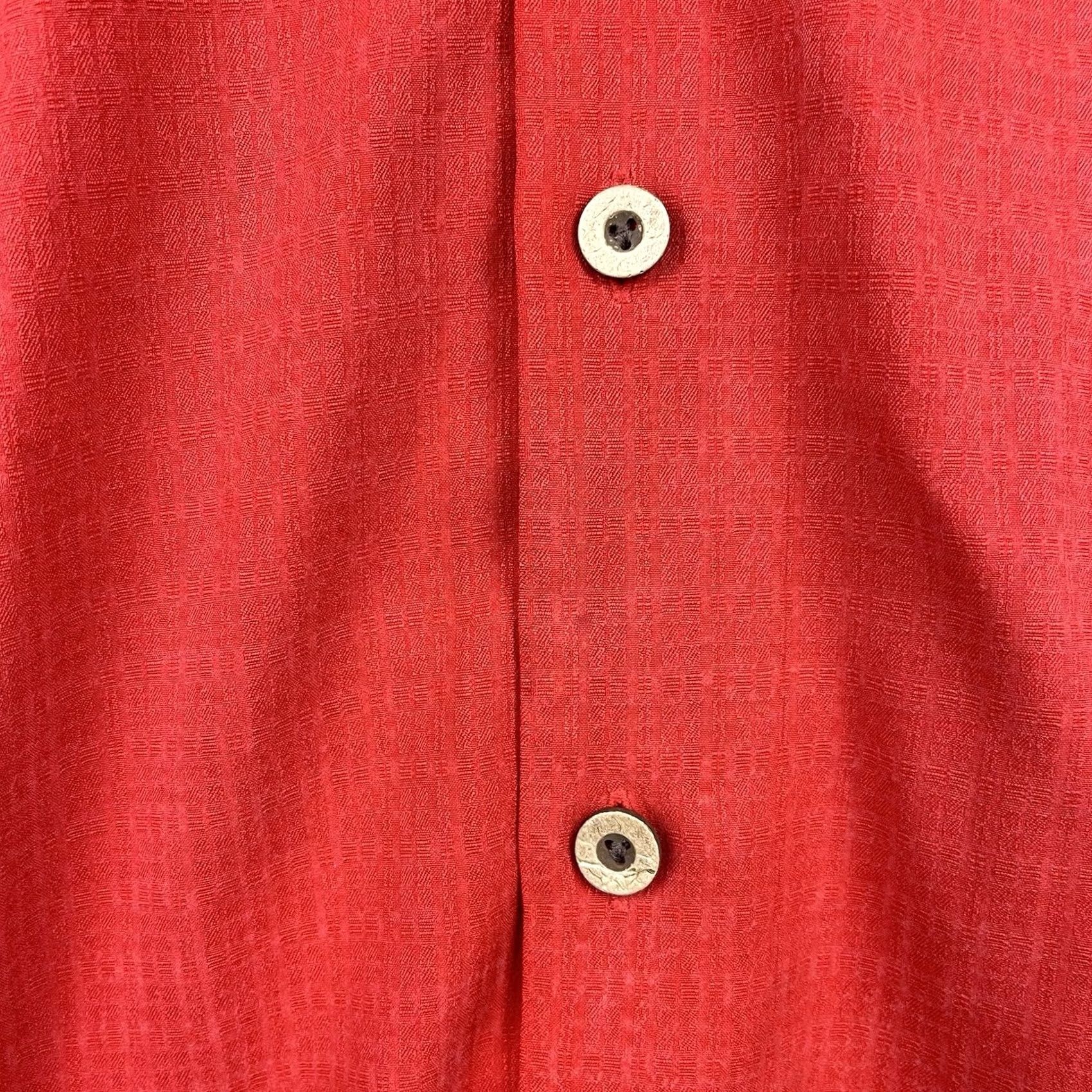 Tommy Bahama Tommy Bahama Shirt Men 2XL Solid Red Silk Short Sleeve Button-Up Hawaiian Beach Casual Shirt Womens? Size US XXL / EU 58 / 5 - 5 Thumbnail