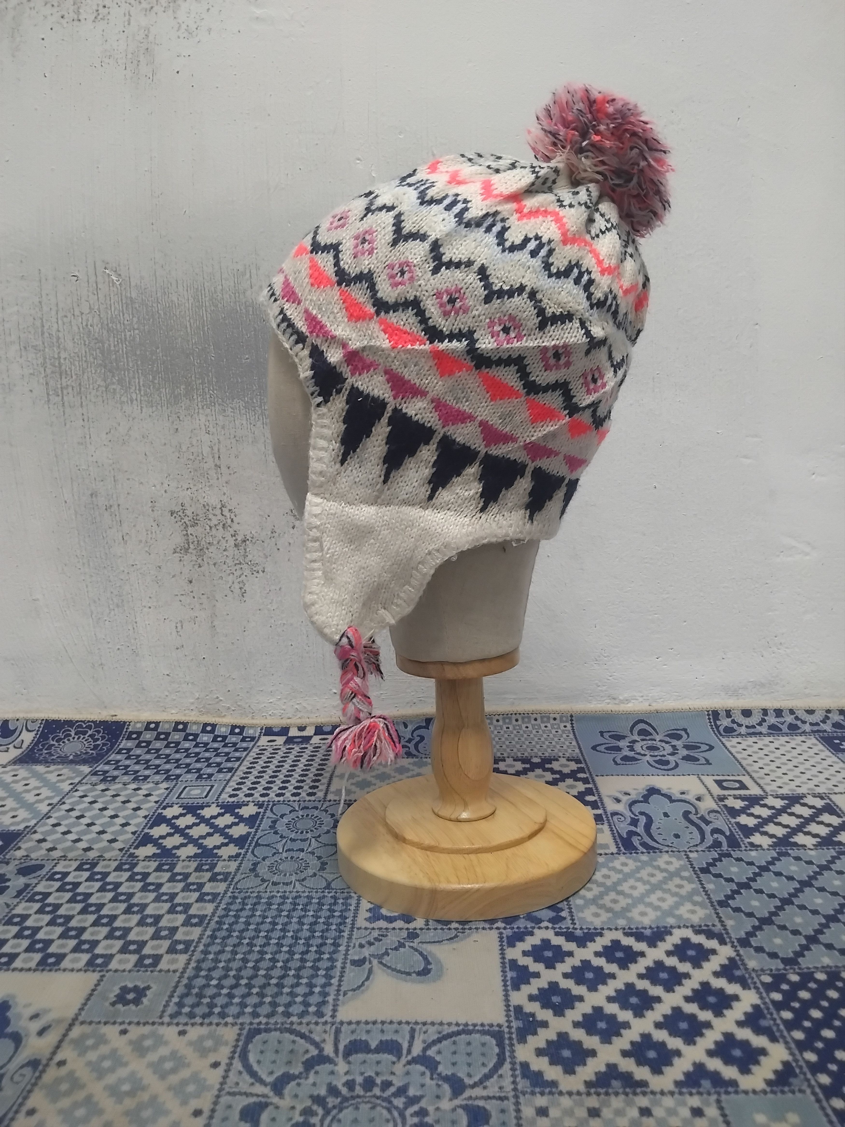 Old Navy Old Navy Multicolour beanie Size ONE SIZE - 5 Thumbnail