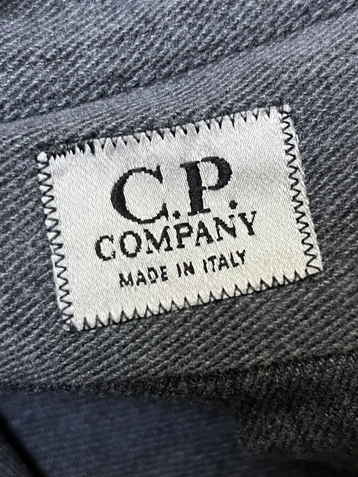 C.P. Company VINTAGE C.P COMPANY FLANNEL BUTTON UPS SHIRT Size US XL / EU 56 / 4 - 11 Thumbnail