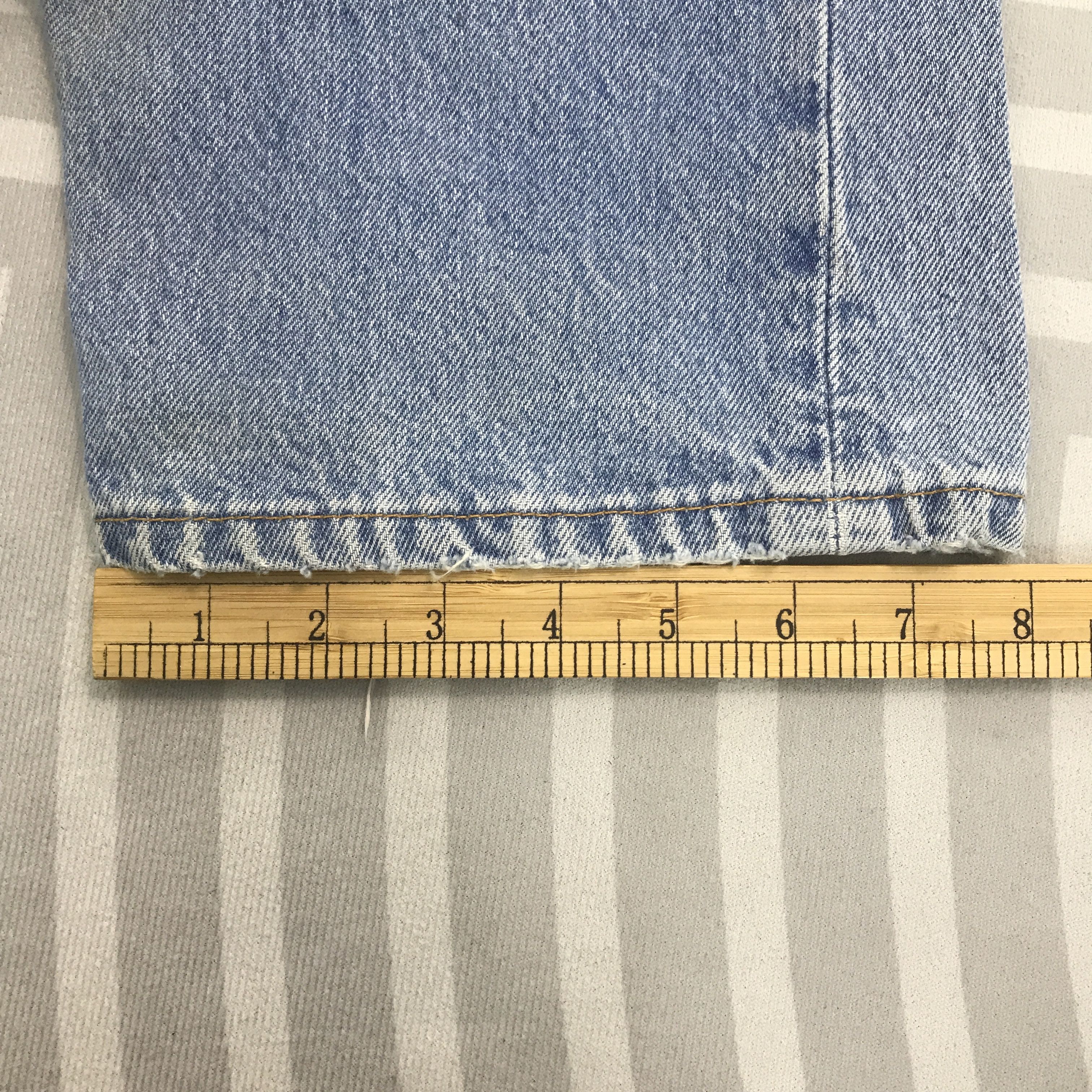 Levi's × Vintage Vintage Levi's 501 Ripped Distressed Denim Jeans pay Size US 31 - 11 Thumbnail