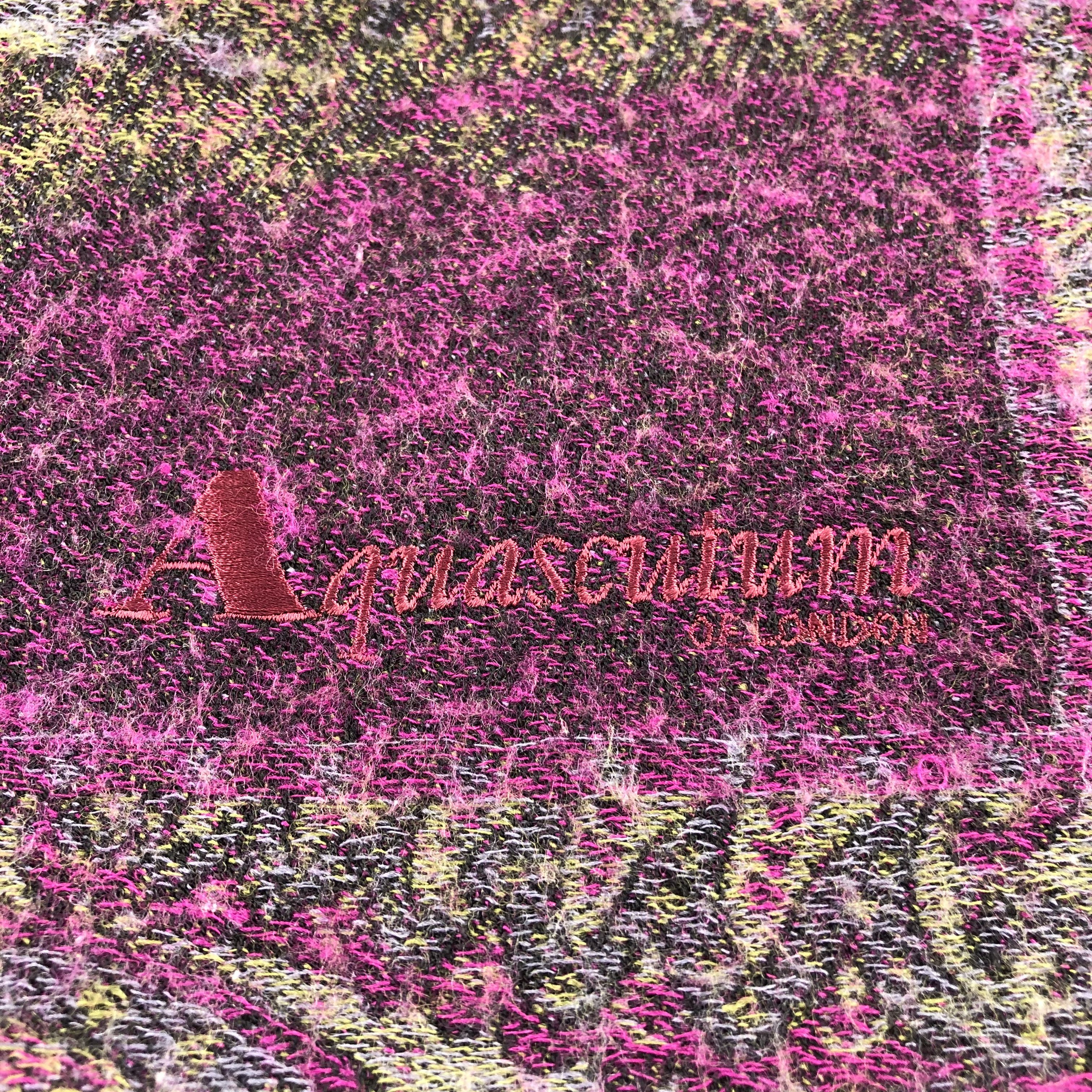 Aquascutum RARE Aquascutum Wool Scarf Muffler V765 Size ONE SIZE - 4 Thumbnail