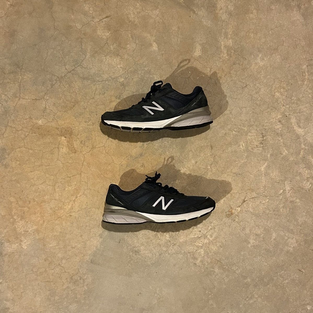 New Balance New Balance 990v5 Navy Blue US 12 Made in USA 🇺🇸 Size US 12 / EU 45 - 2 Thumbnail