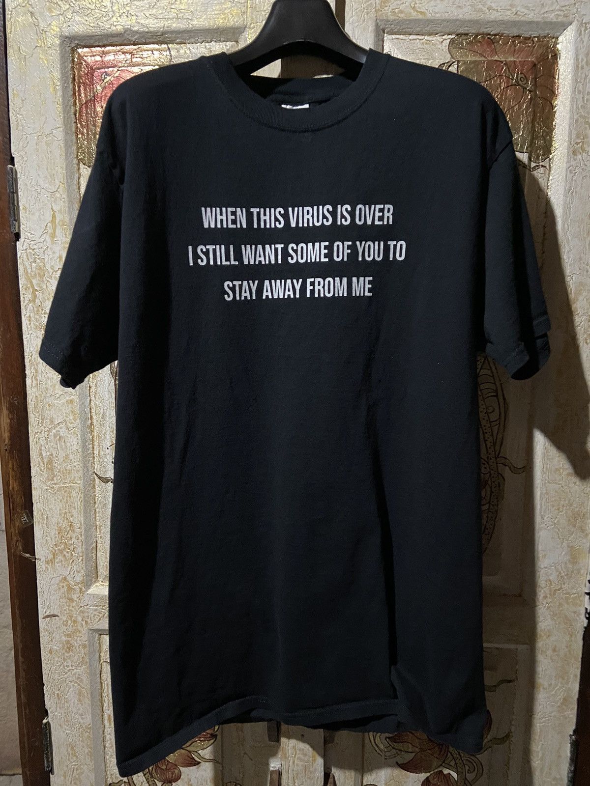 Vintage Y2k text “when this virus it over” black t shirt size L Size US L / EU 52-54 / 3 - 1 Thumbnail